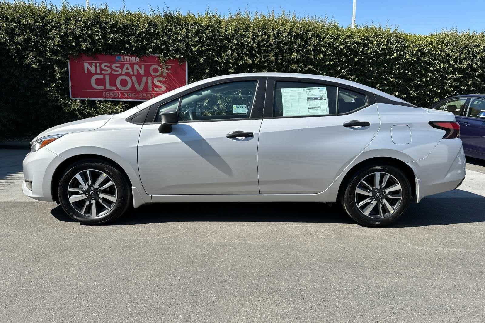 2024 Nissan Versa S 6