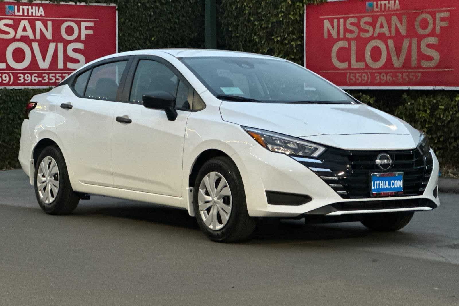 2025 Nissan Versa S 10