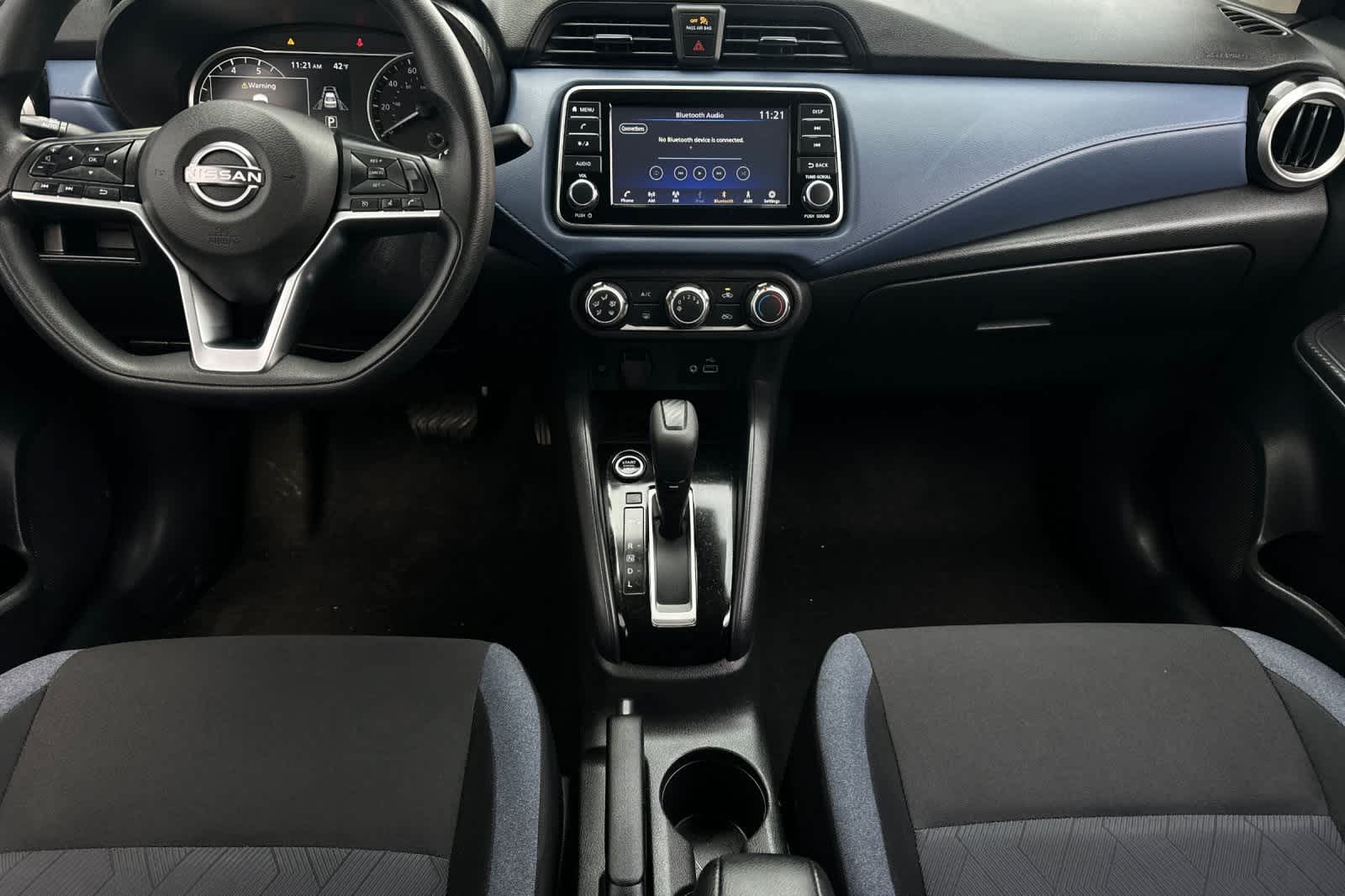 2023 Nissan Versa SV 4