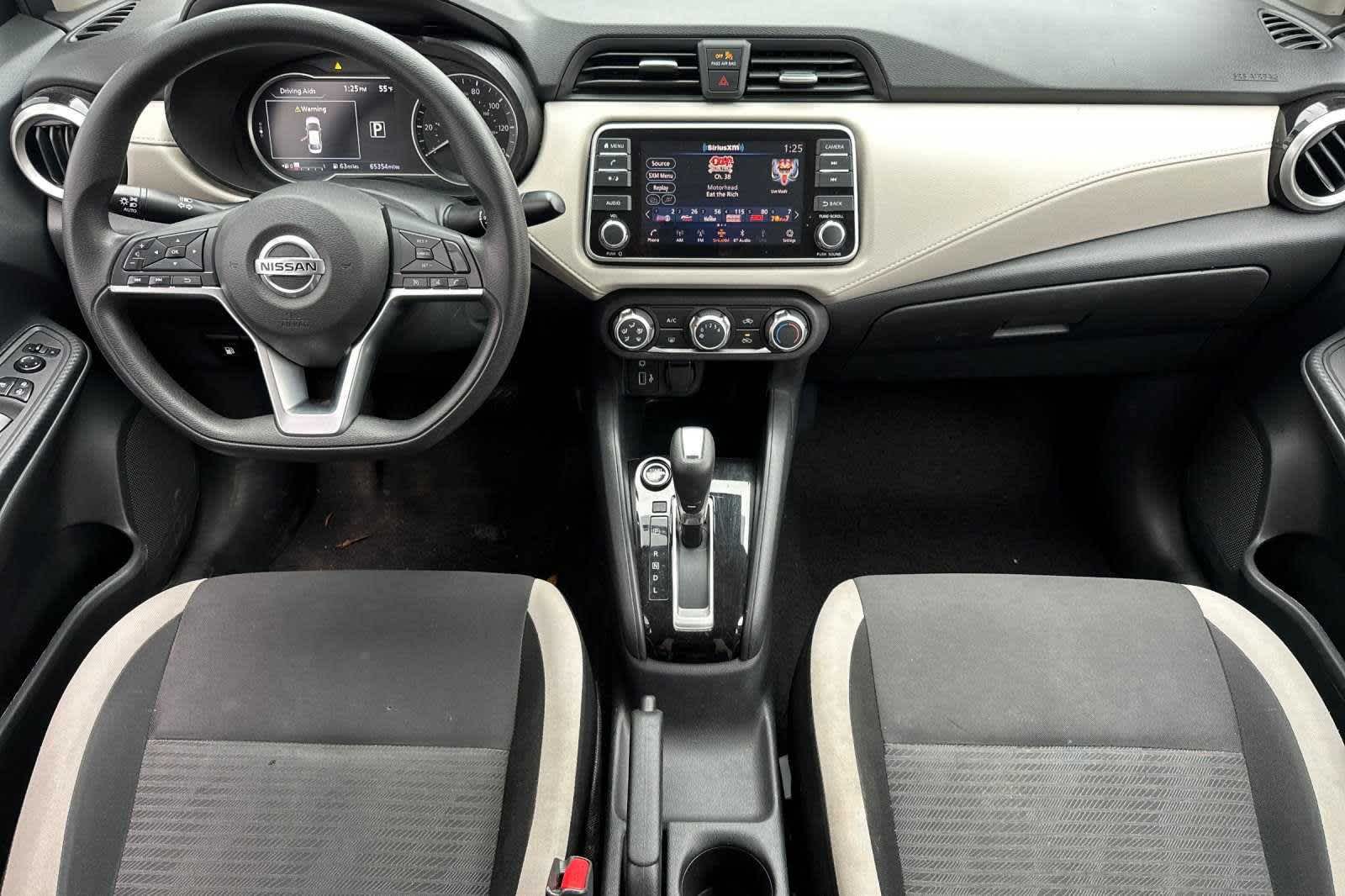 2021 Nissan Versa SV 4