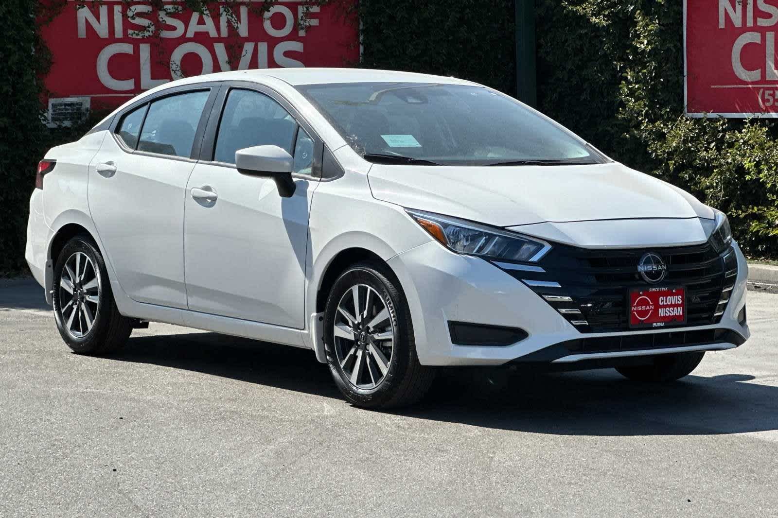 2024 Nissan Versa SV 10