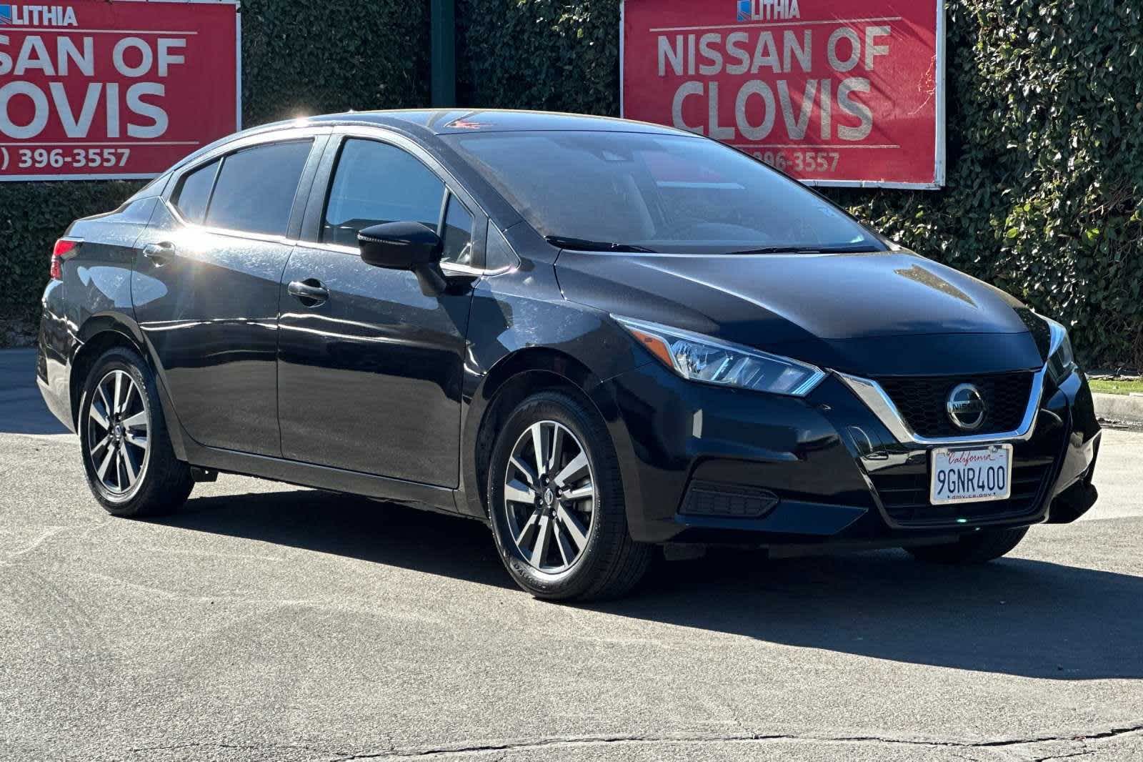 2021 Nissan Versa SV 10