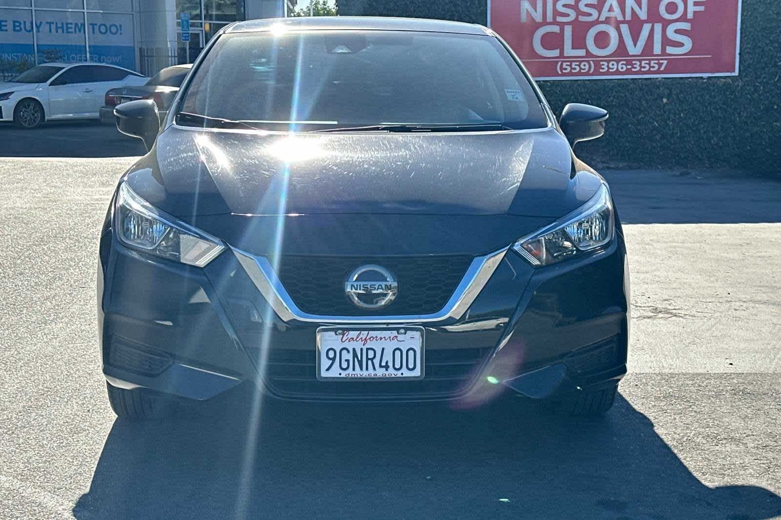 2021 Nissan Versa SV 11