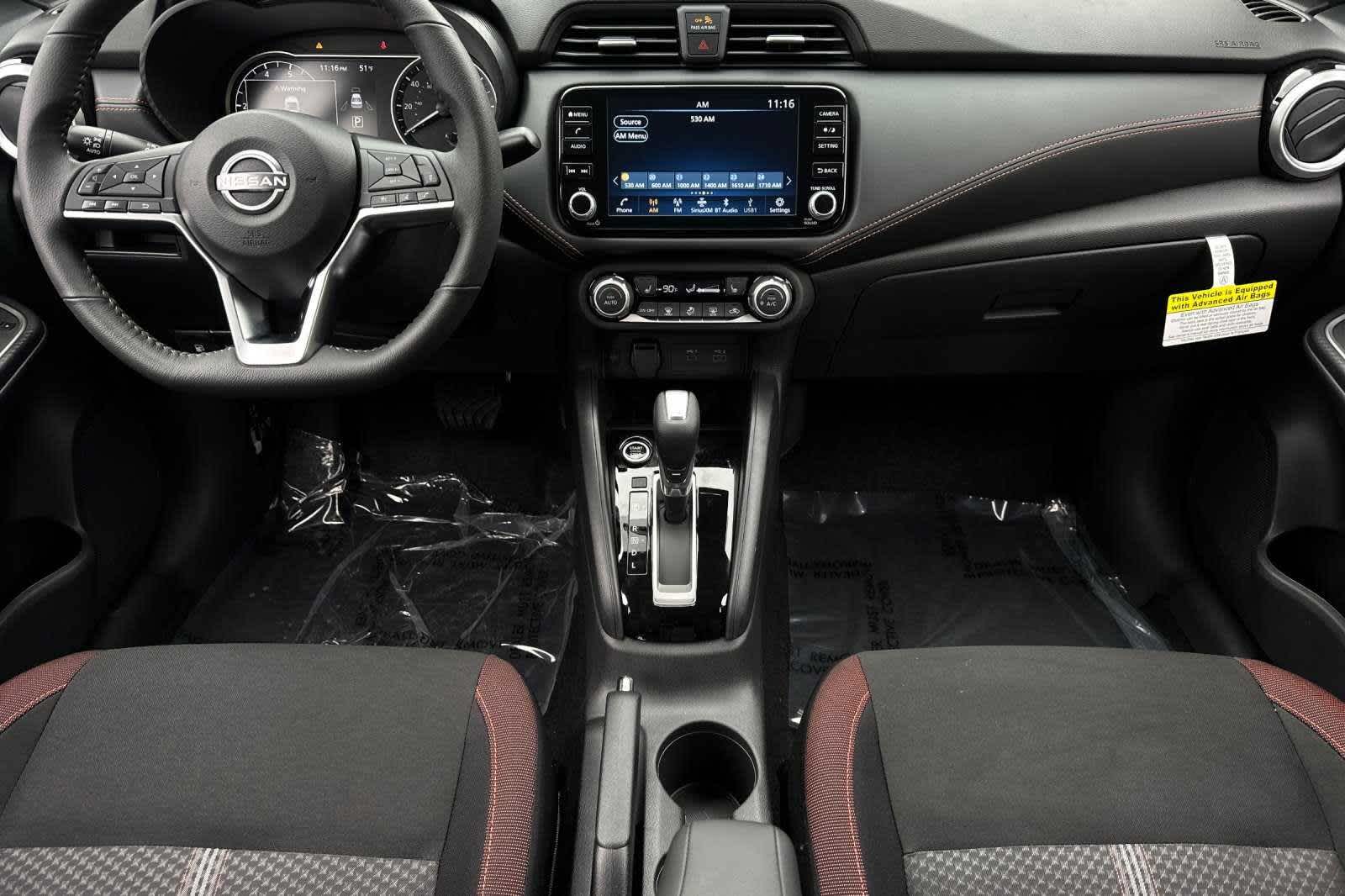 2025 Nissan Versa SR 4