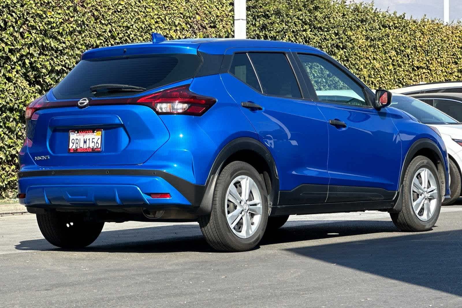 2022 Nissan Kicks S 3