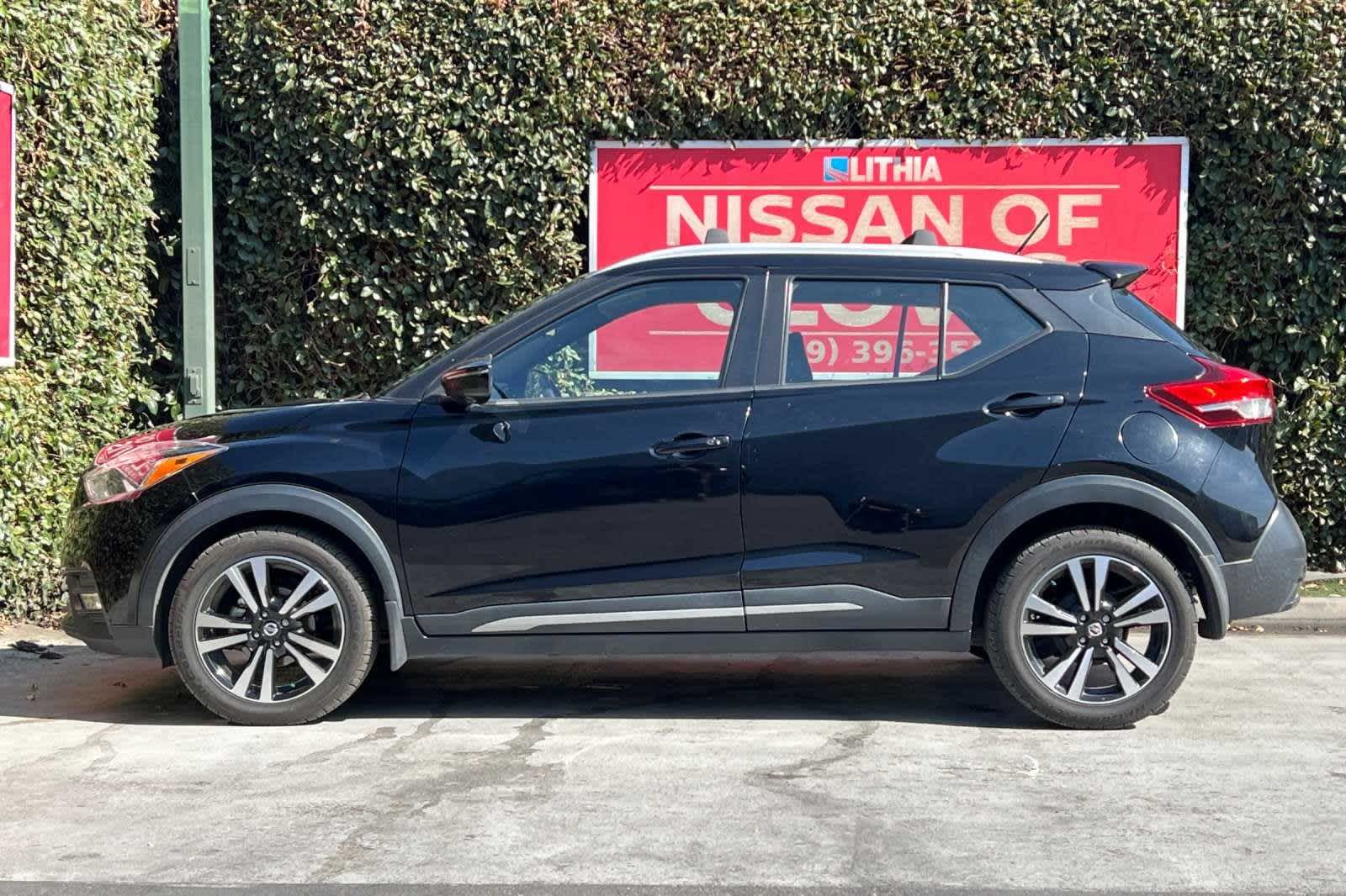 2019 Nissan Kicks SR 6