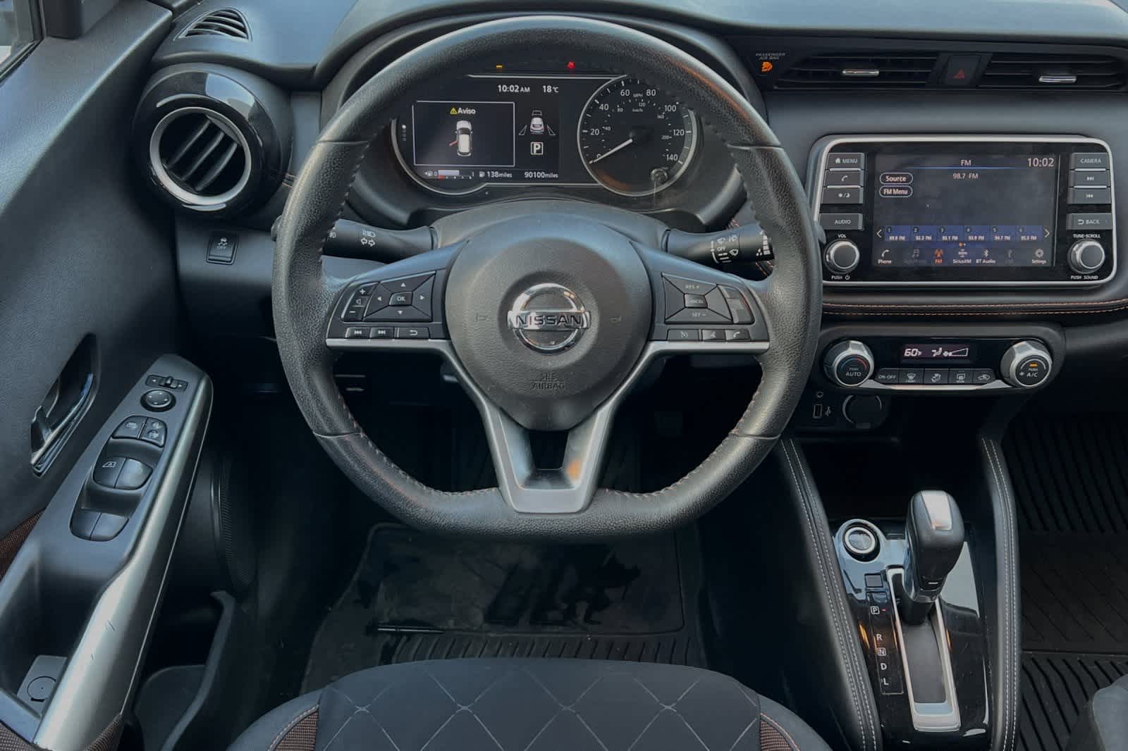 2019 Nissan Kicks SR 17