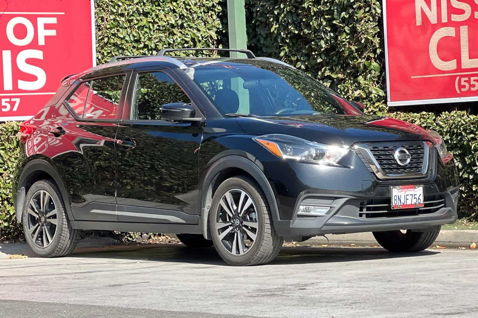 2019 Nissan Kicks SR 10