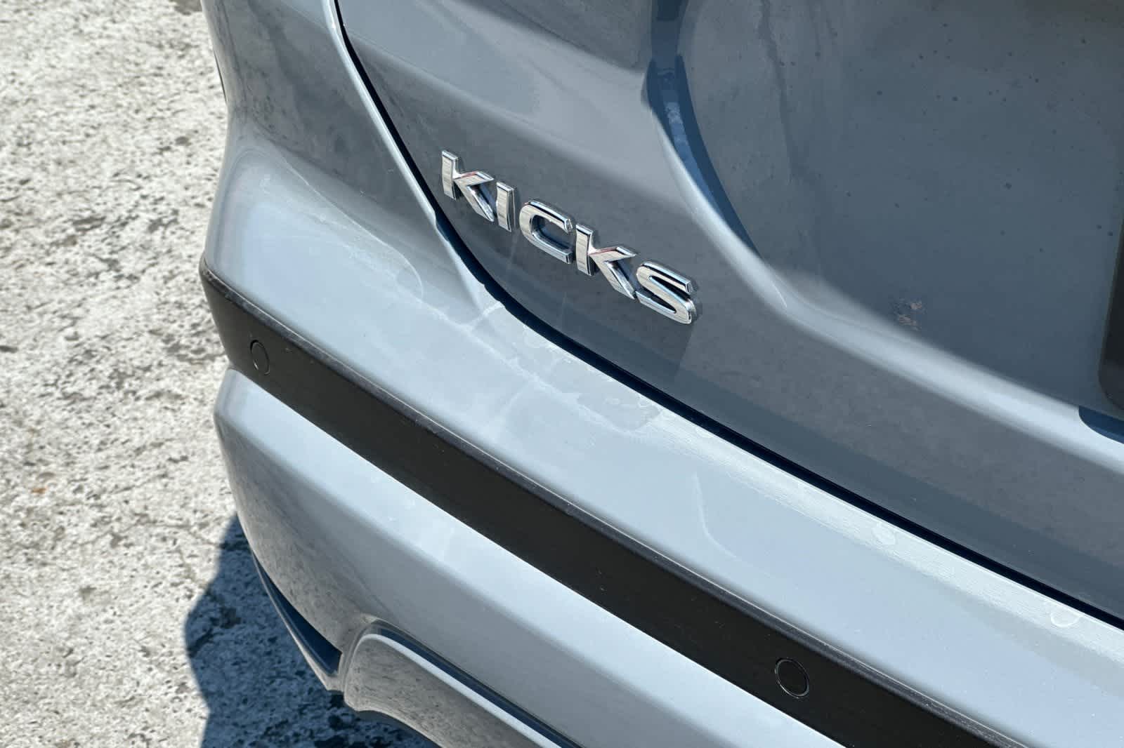 2024 Nissan Kicks SV 13