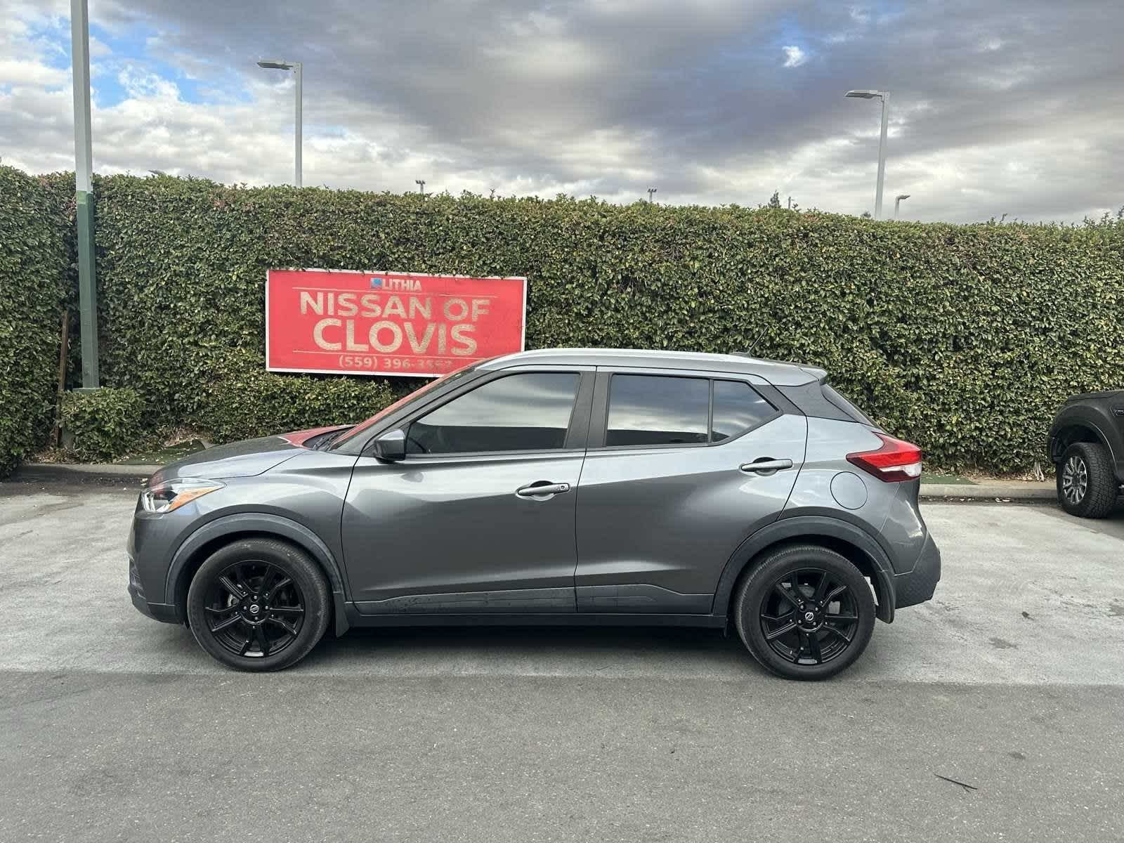 2020 Nissan Kicks SV 12