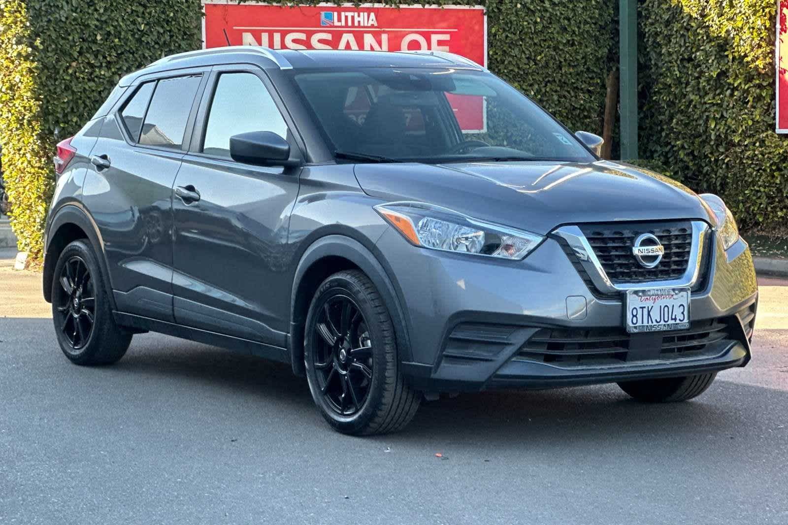 2020 Nissan Kicks SV 10