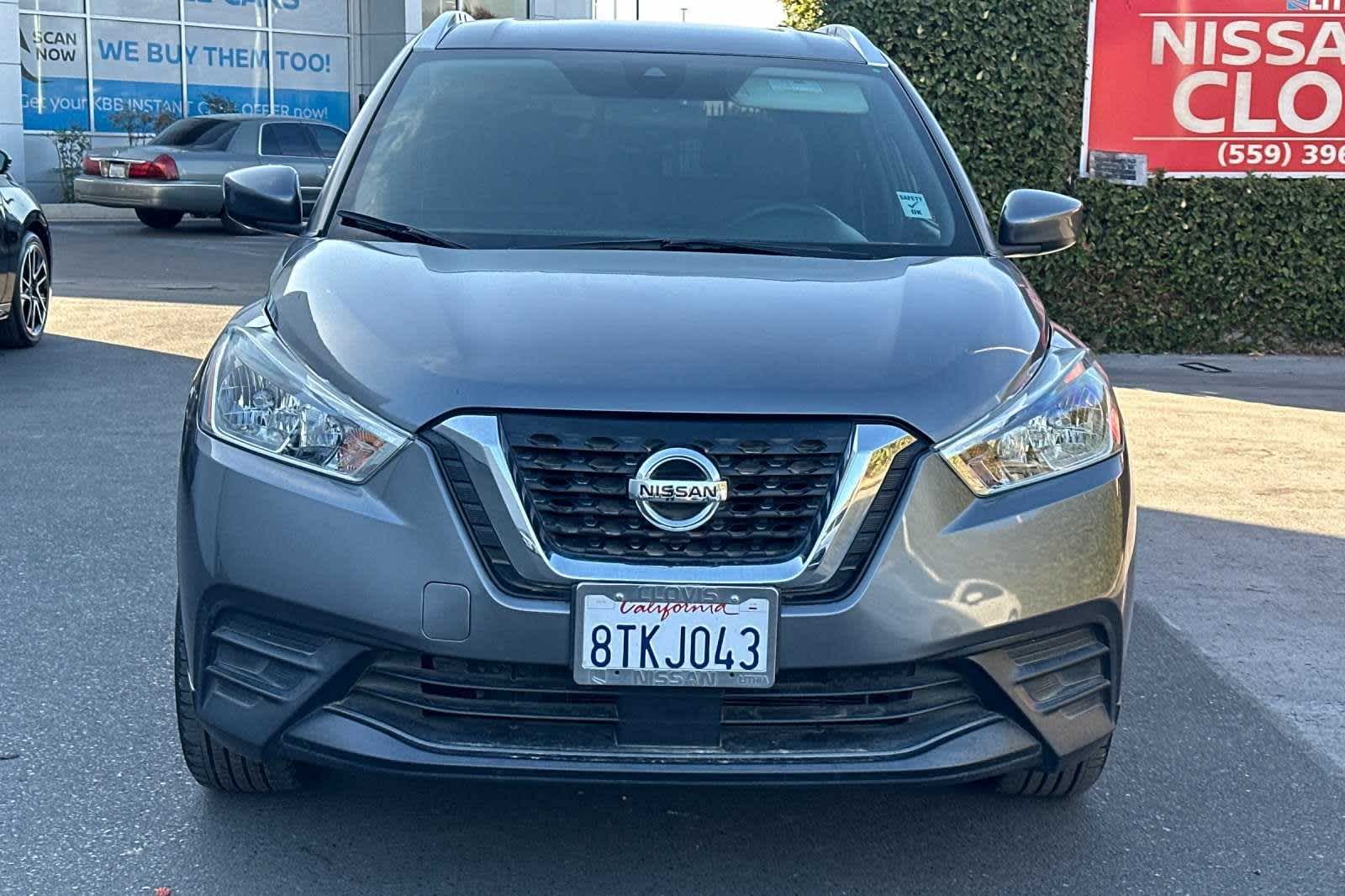 2020 Nissan Kicks SV 11