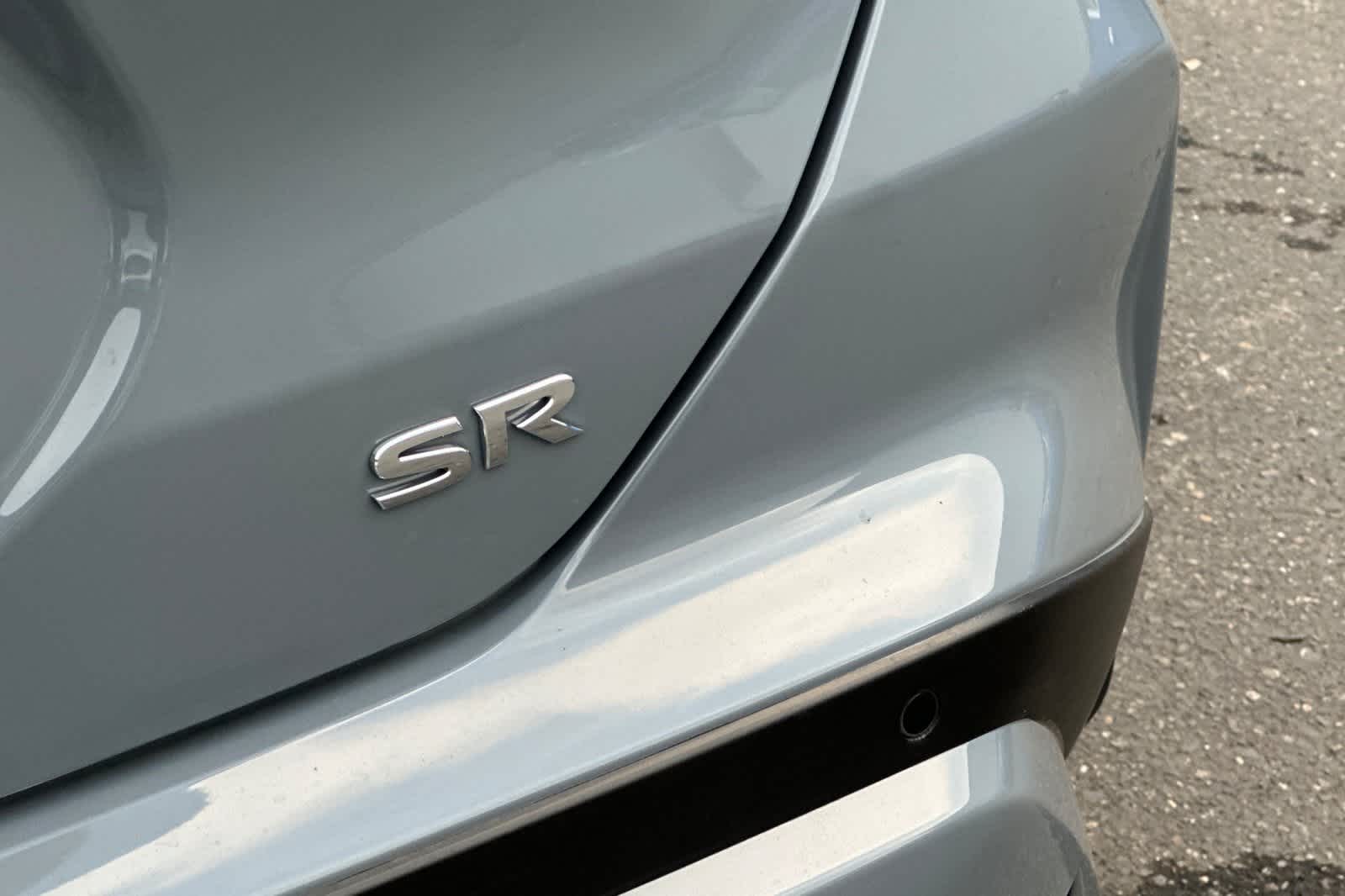 2021 Nissan Kicks SR 13