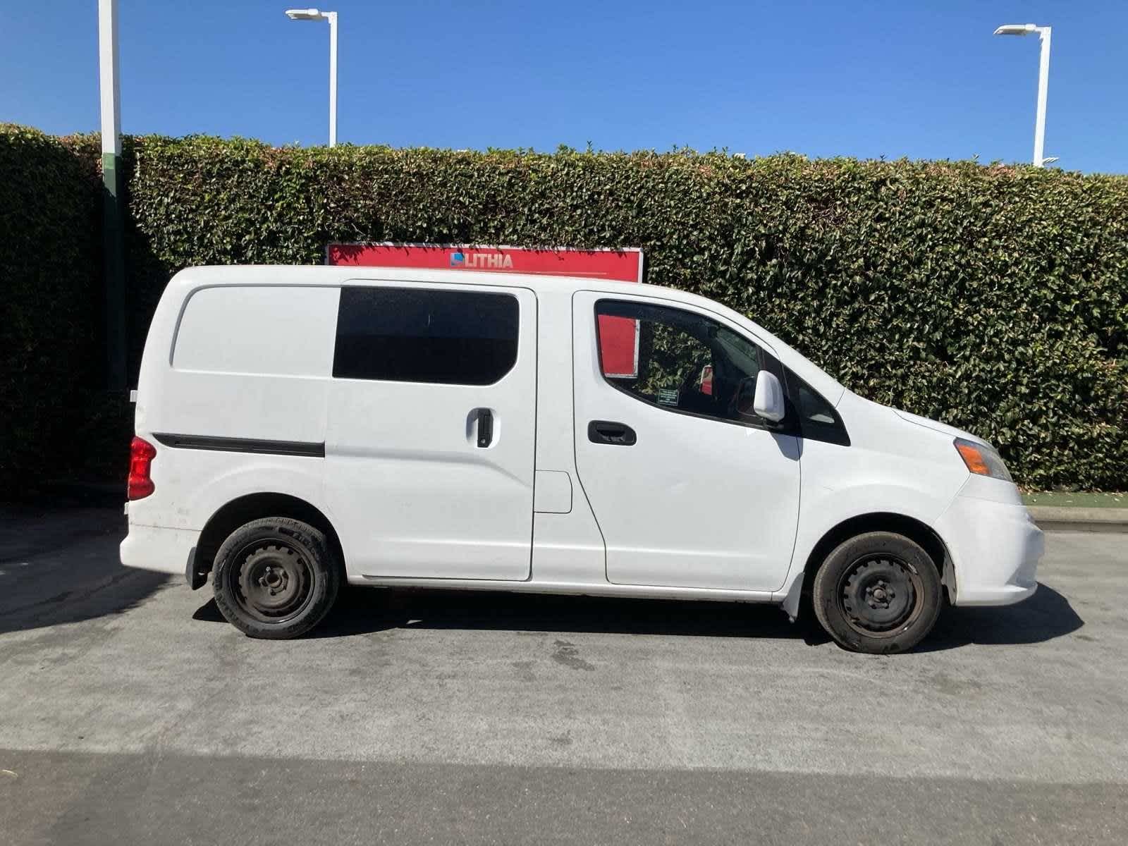 2016 Nissan NV200 SV 7