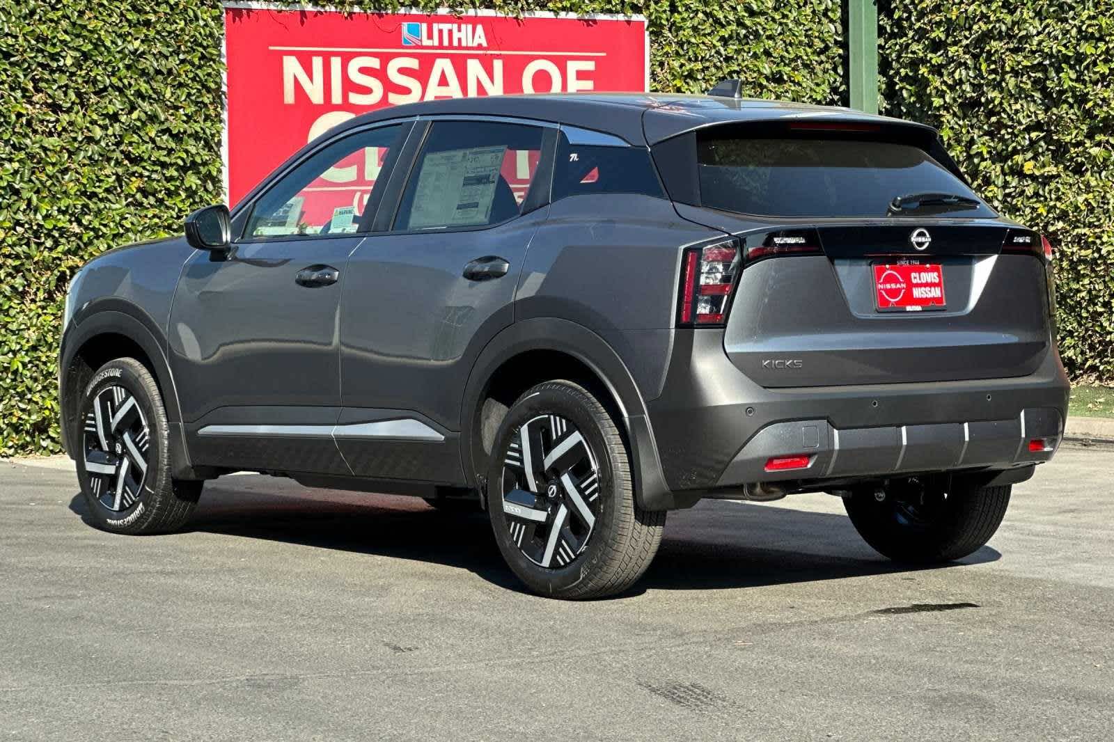 2025 Nissan Kicks SV 7