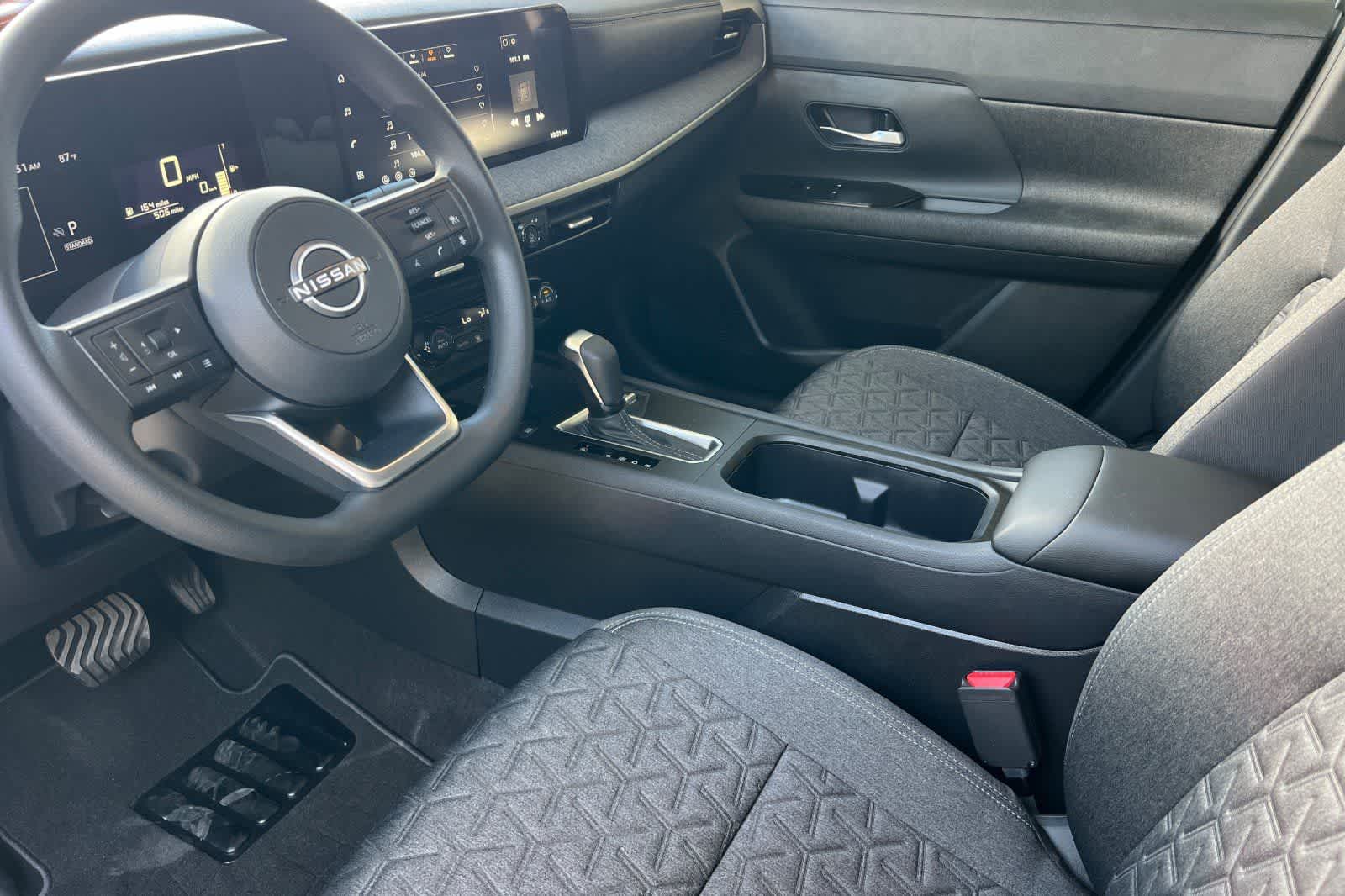 2026 Nissan KICKS SV - Photo 12