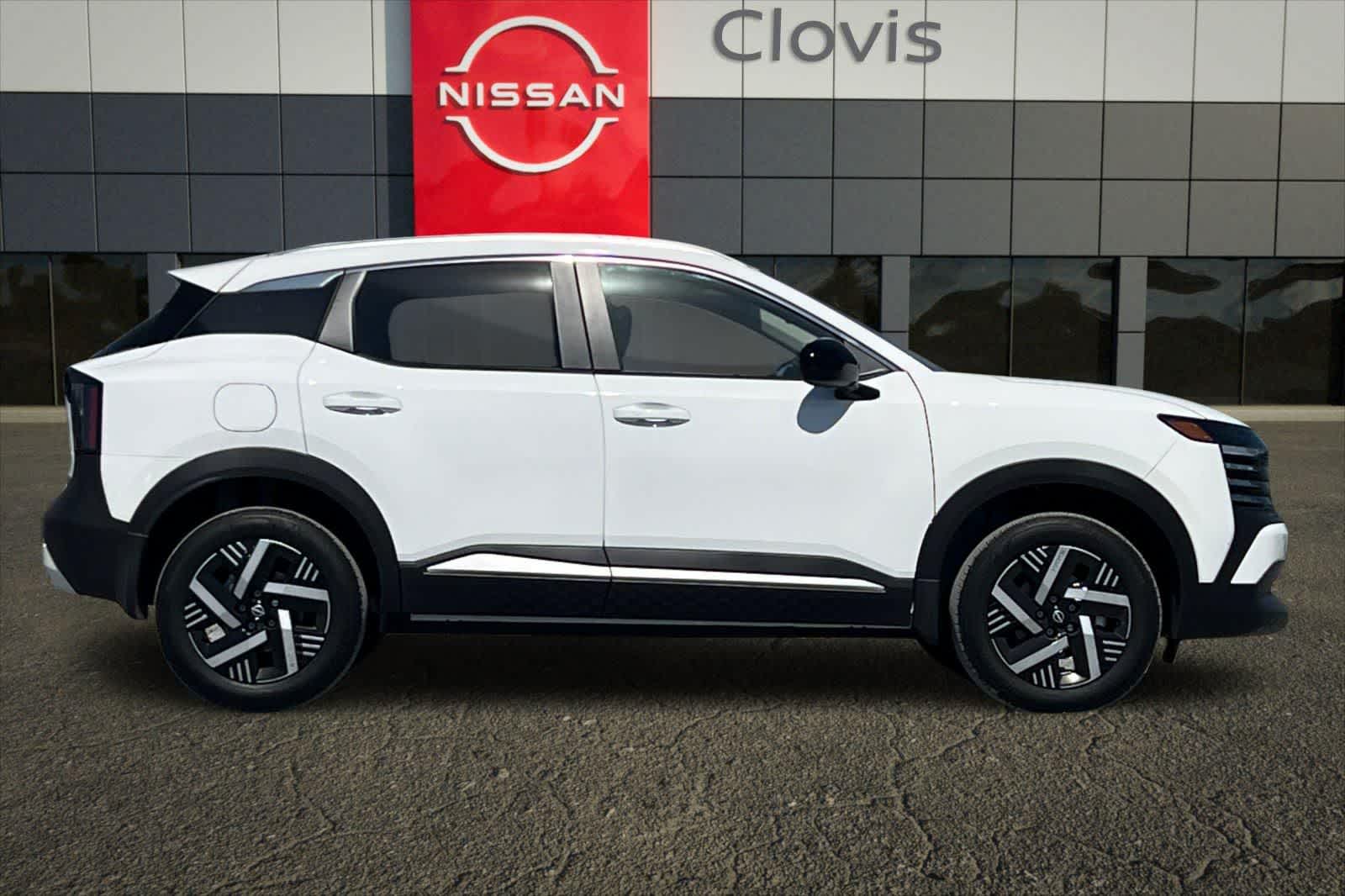 2026 Nissan KICKS SV - Photo 9