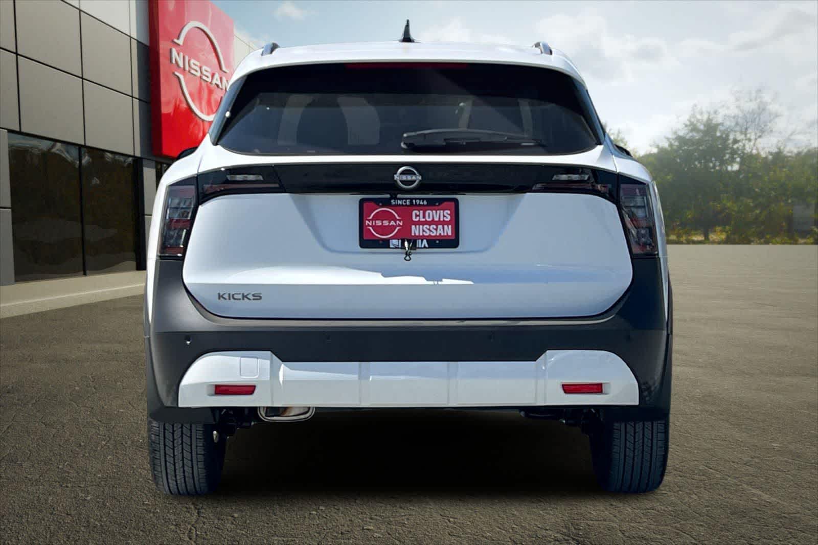 2026 Nissan KICKS SV - Photo 8