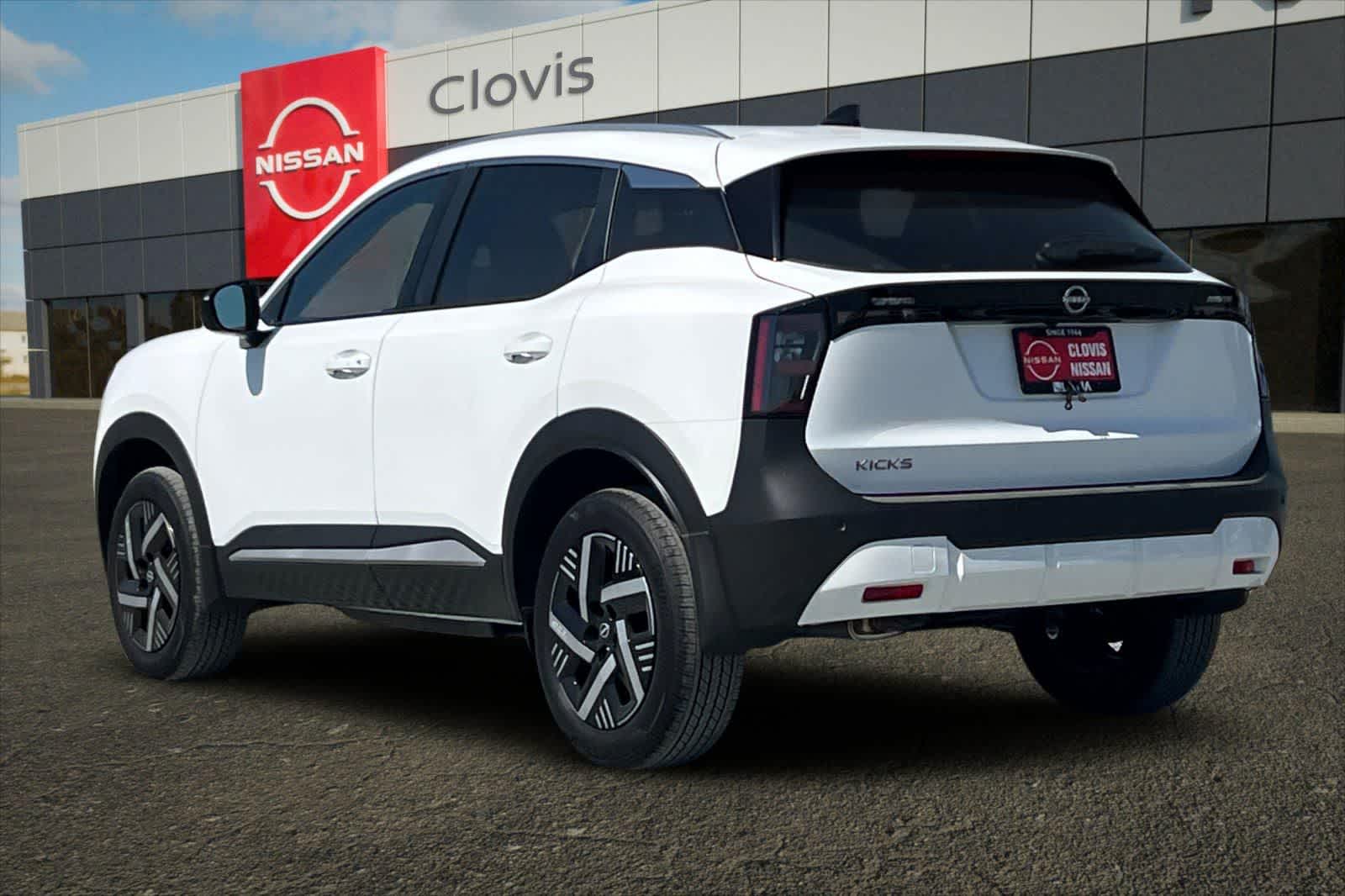2026 Nissan KICKS SV - Photo 7
