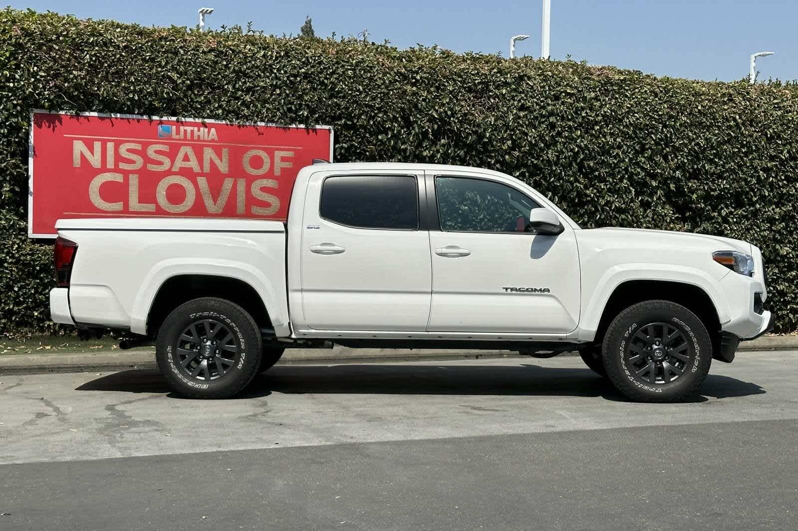 2022 Toyota Tacoma SR5 Double Cab 5 Bed V6 AT 9