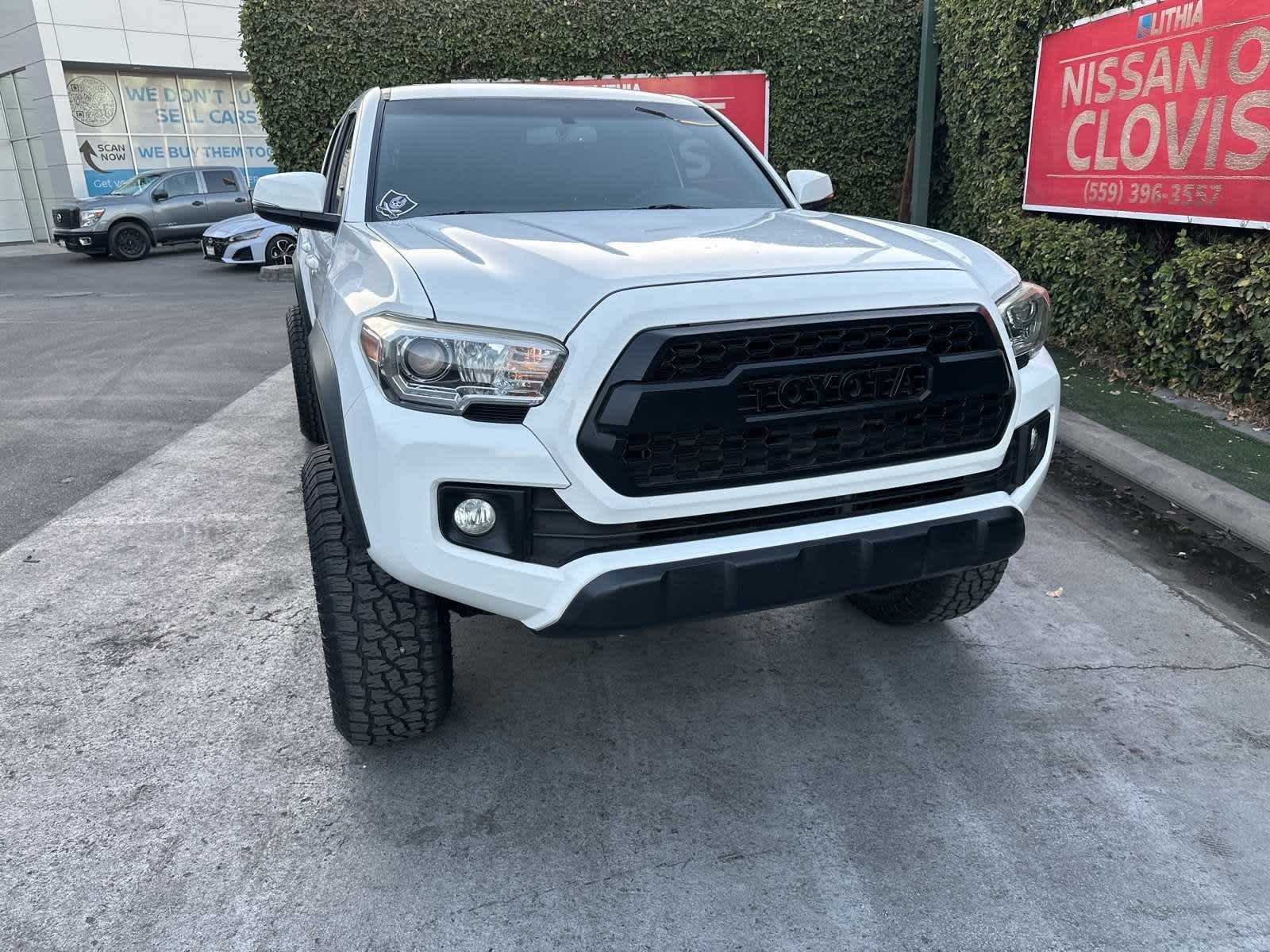 2017 Toyota Tacoma TRD Off Road Double Cab 5 Bed V6 4x2 AT 7