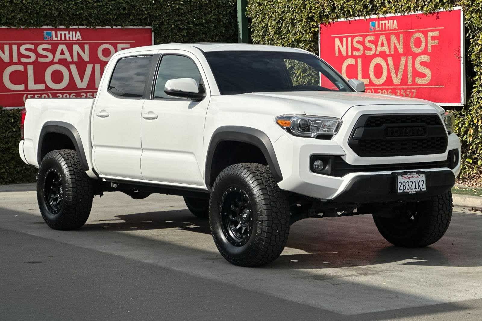 2017 Toyota Tacoma TRD Off Road Double Cab 5 Bed V6 4x2 AT 10