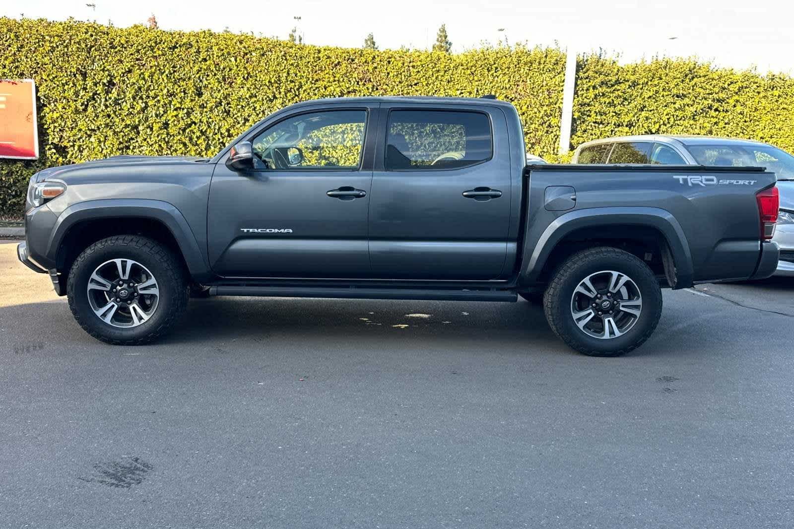 2016 Toyota Tacoma TRD Sport 2WD Double Cab V6 AT 6