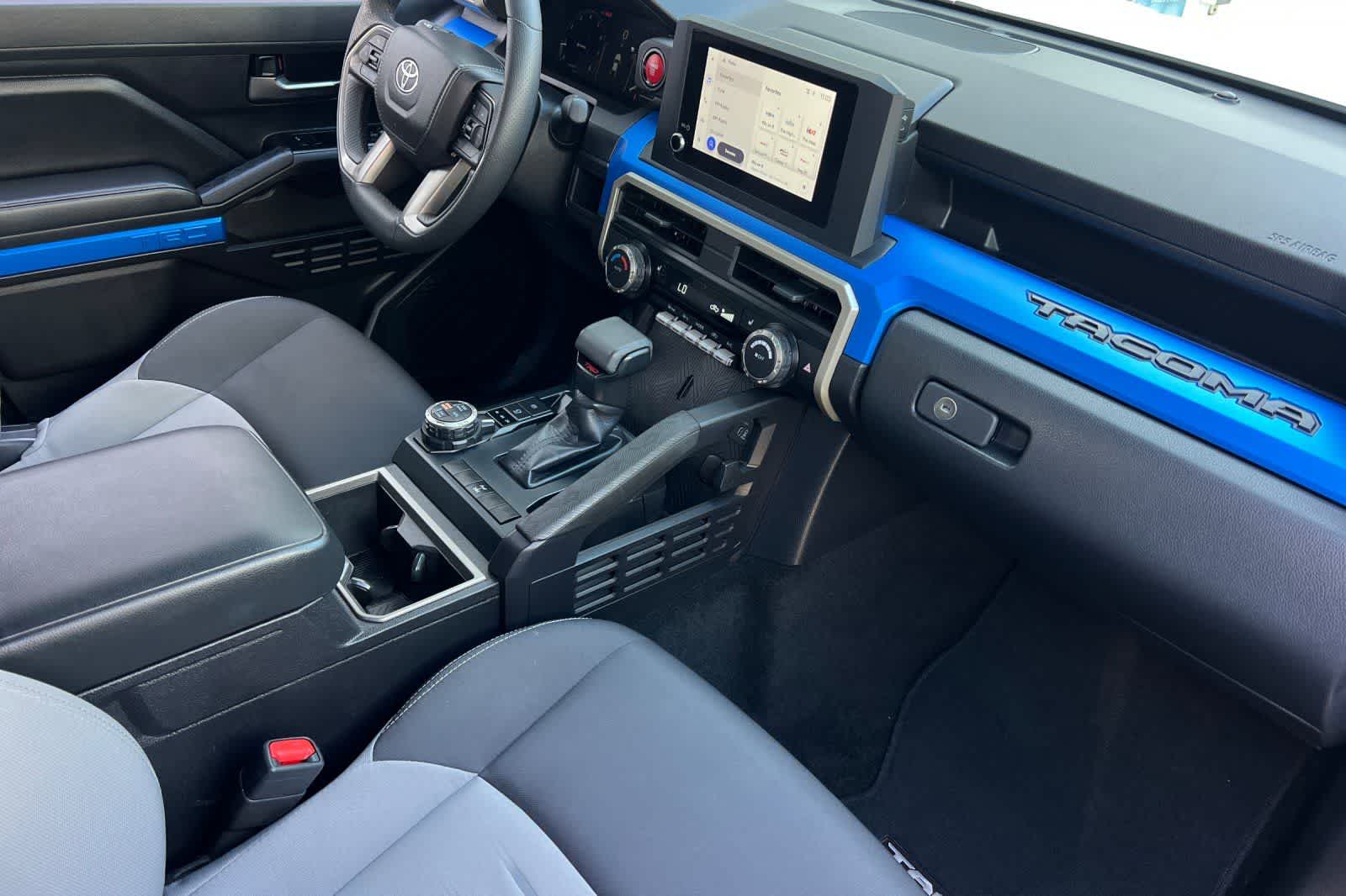 2025 Toyota Tacoma TRD Off Road - Photo 15