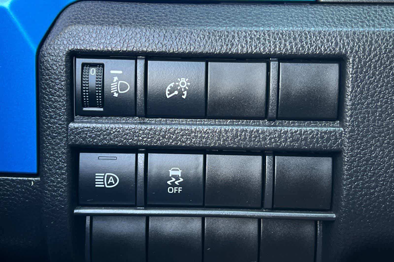 2025 Toyota Tacoma TRD Off Road - Photo 29