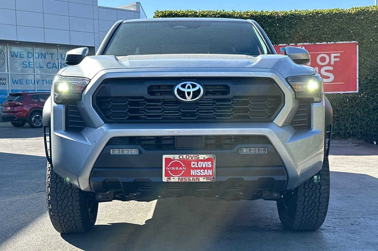 2024 Toyota Tacoma TRD Off Road Double Cab 6 Bed AT 11