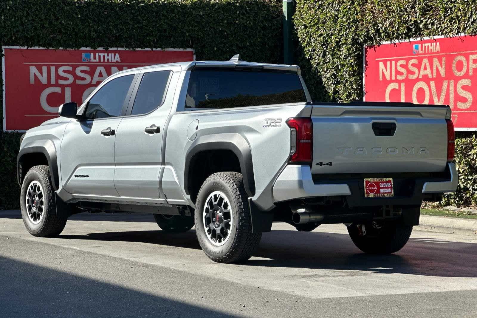 2024 Toyota Tacoma TRD Off Road Double Cab 6 Bed AT 7