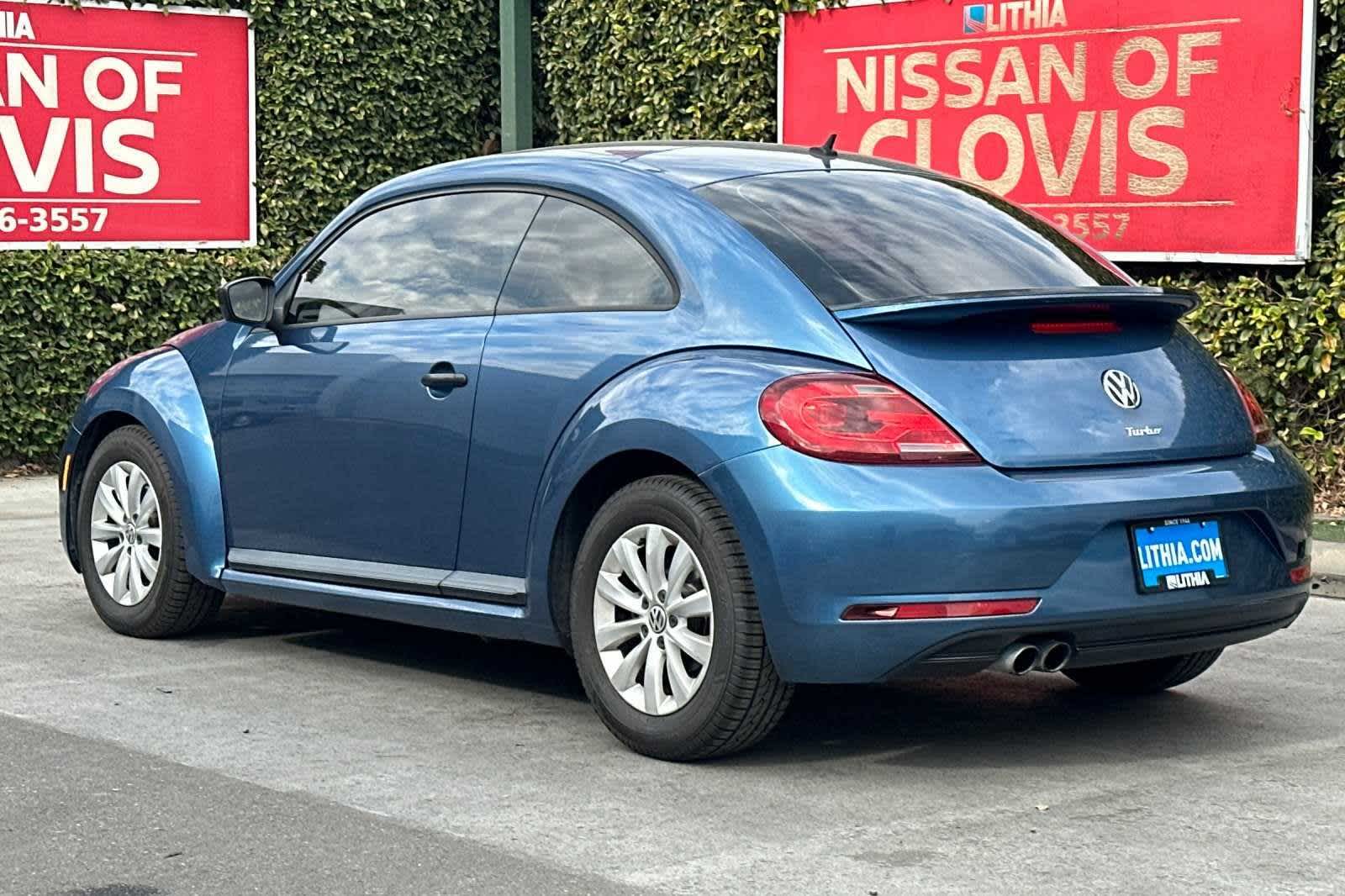 2017 Volkswagen Beetle 1.8T S 7