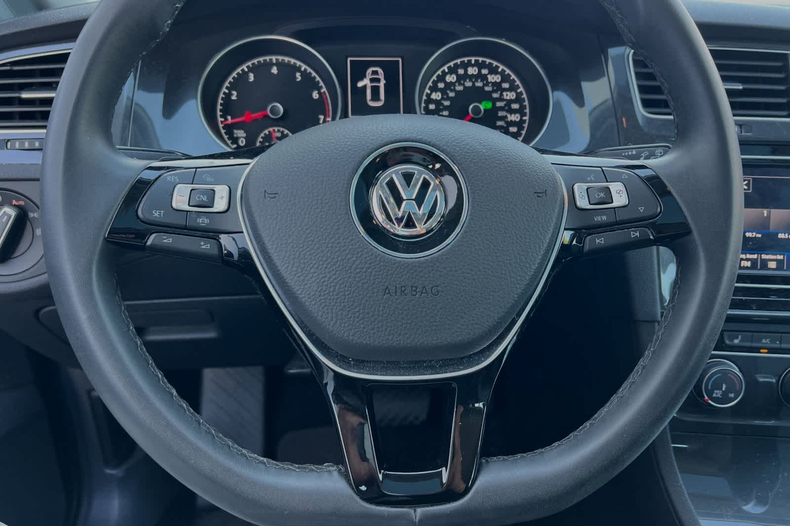 2021 Volkswagen Golf TSI 26