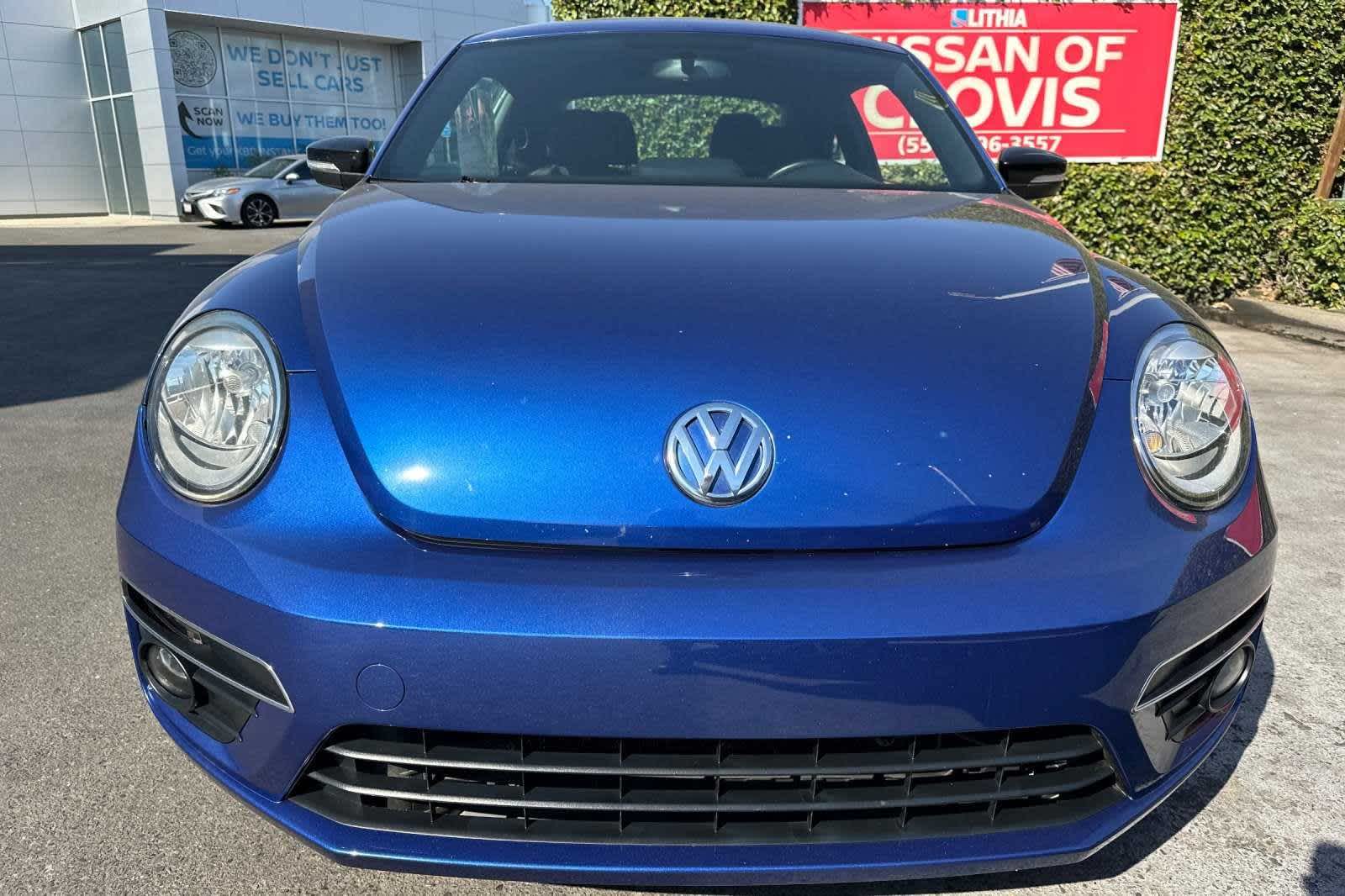 2014 Volkswagen Beetle 2.0T Turbo R-Line 11