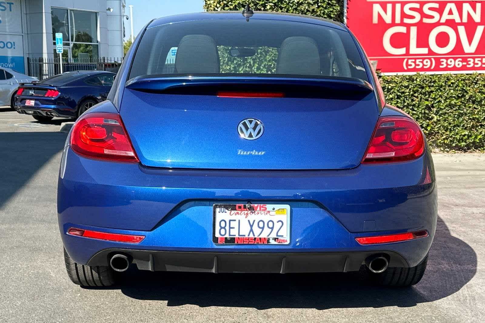 2014 Volkswagen Beetle 2.0T Turbo R-Line 8