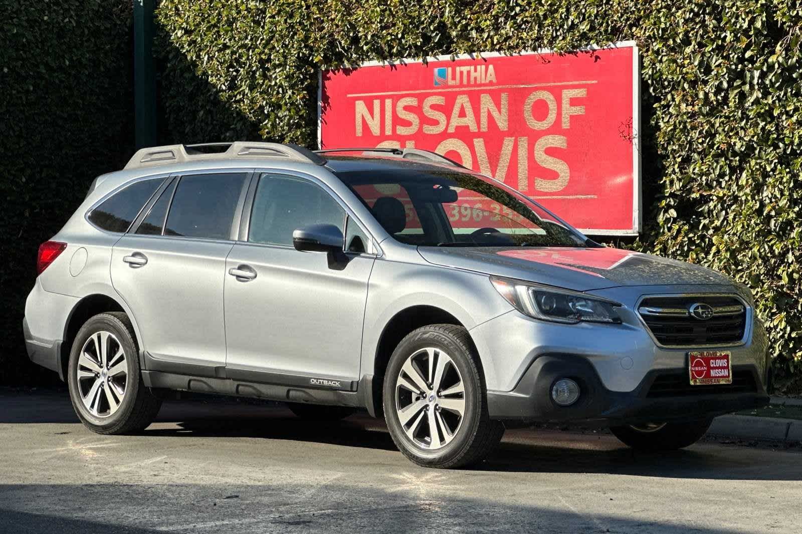 2018 Subaru Outback Limited 10