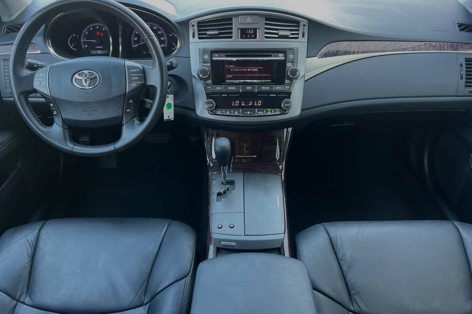 2011 Toyota Avalon BASE 4