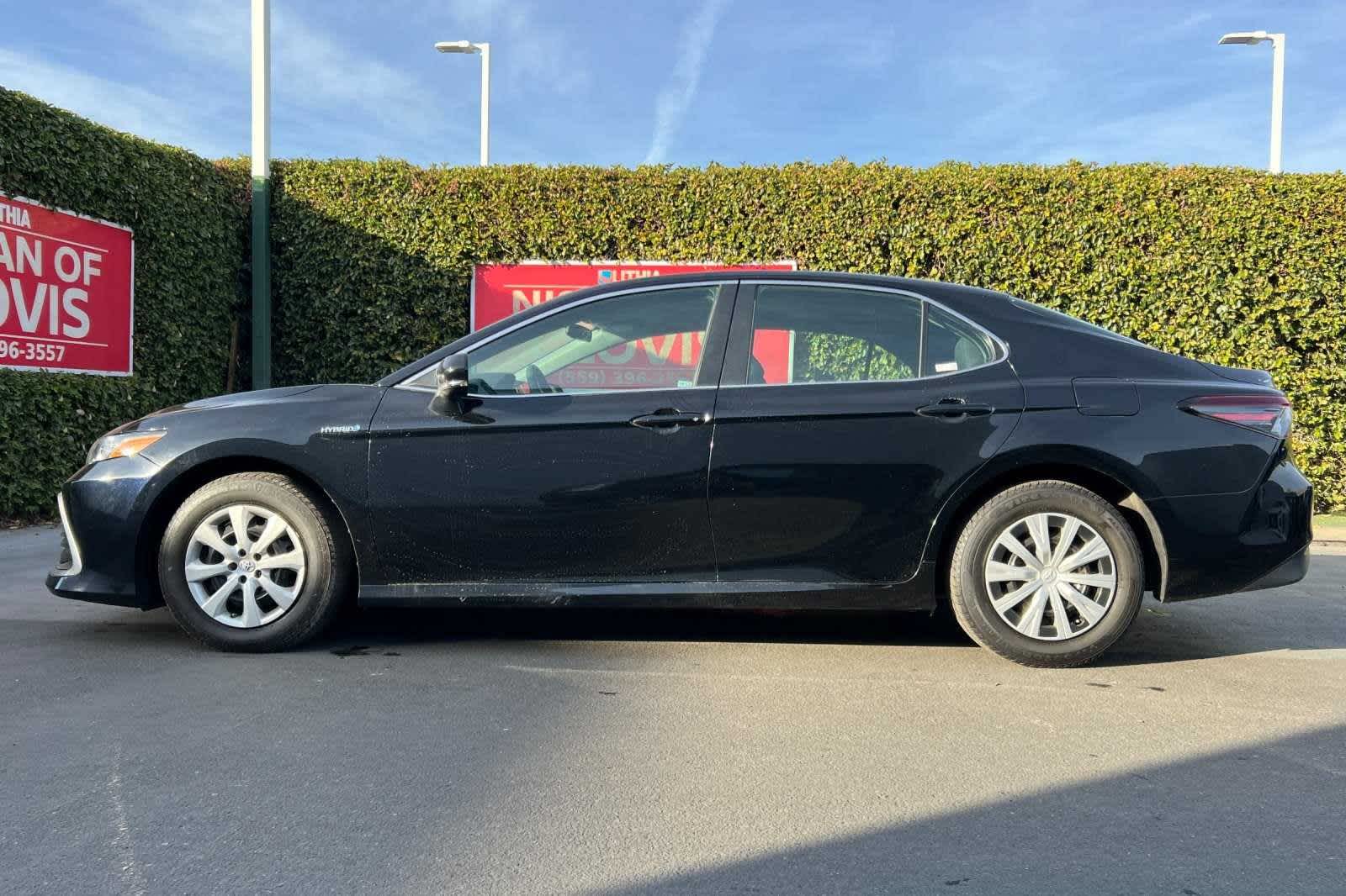 2021 Toyota Camry Hybrid LE 6