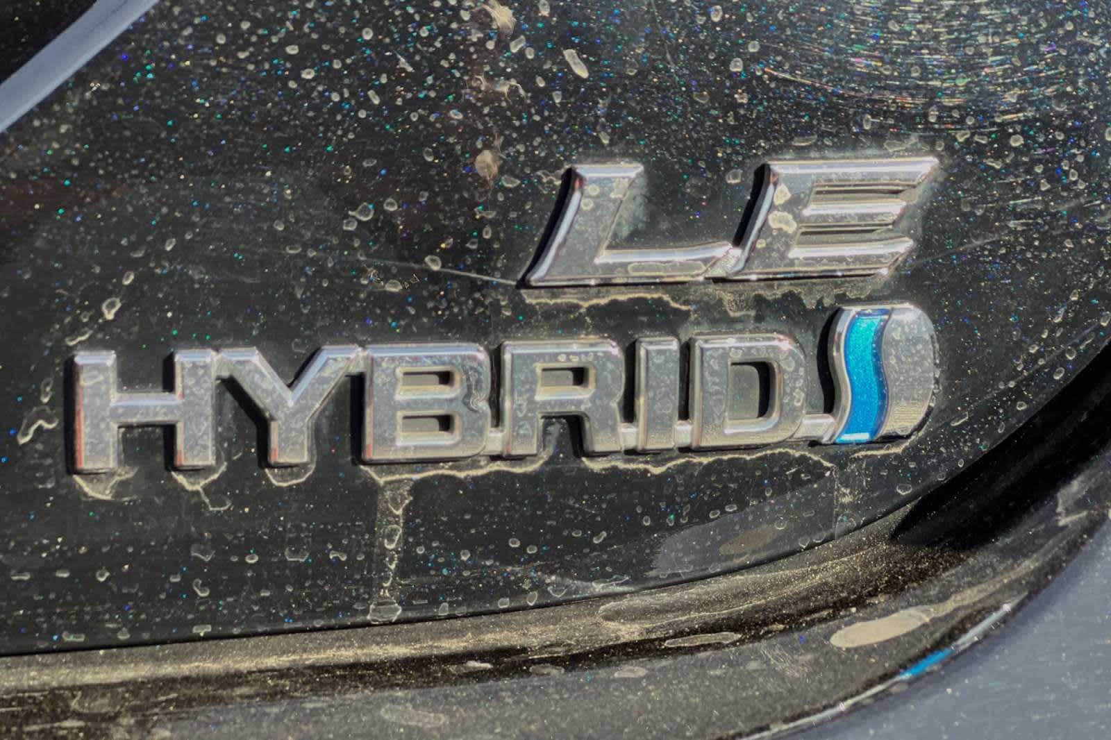 2021 Toyota Camry Hybrid LE 13