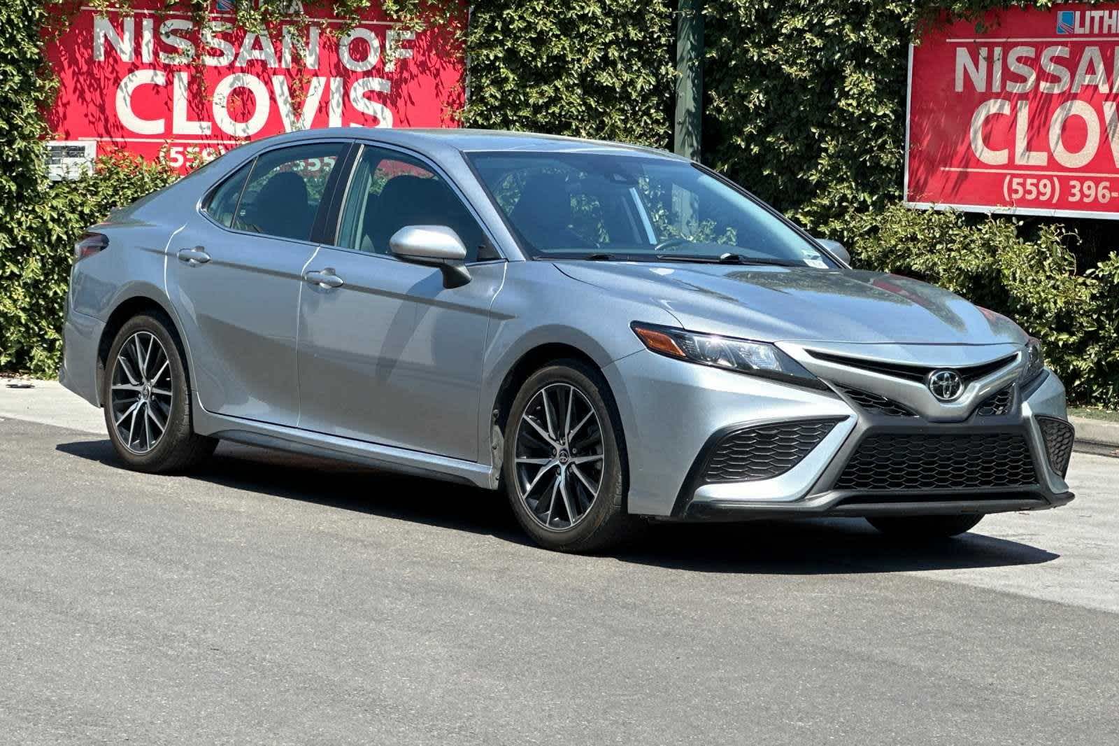 2021 Toyota Camry SE 10