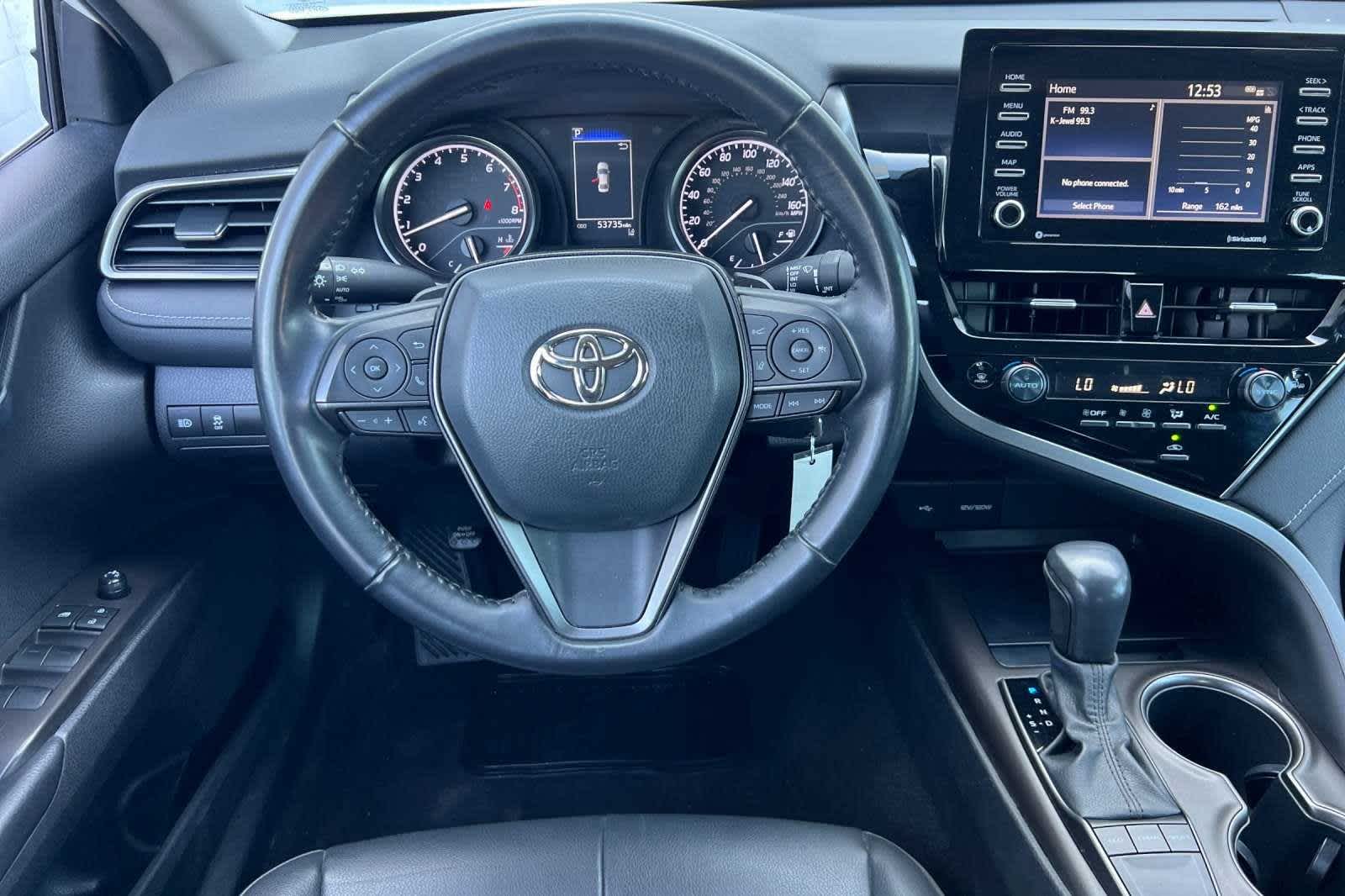 2022 Toyota Camry SE 17