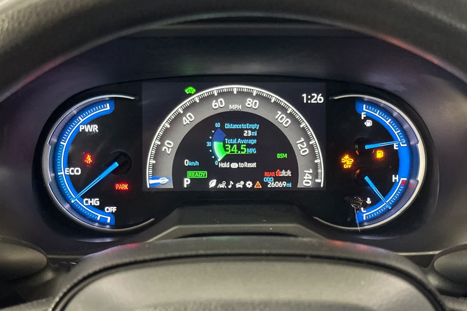 2024 Toyota RAV4 XLE - Photo 26