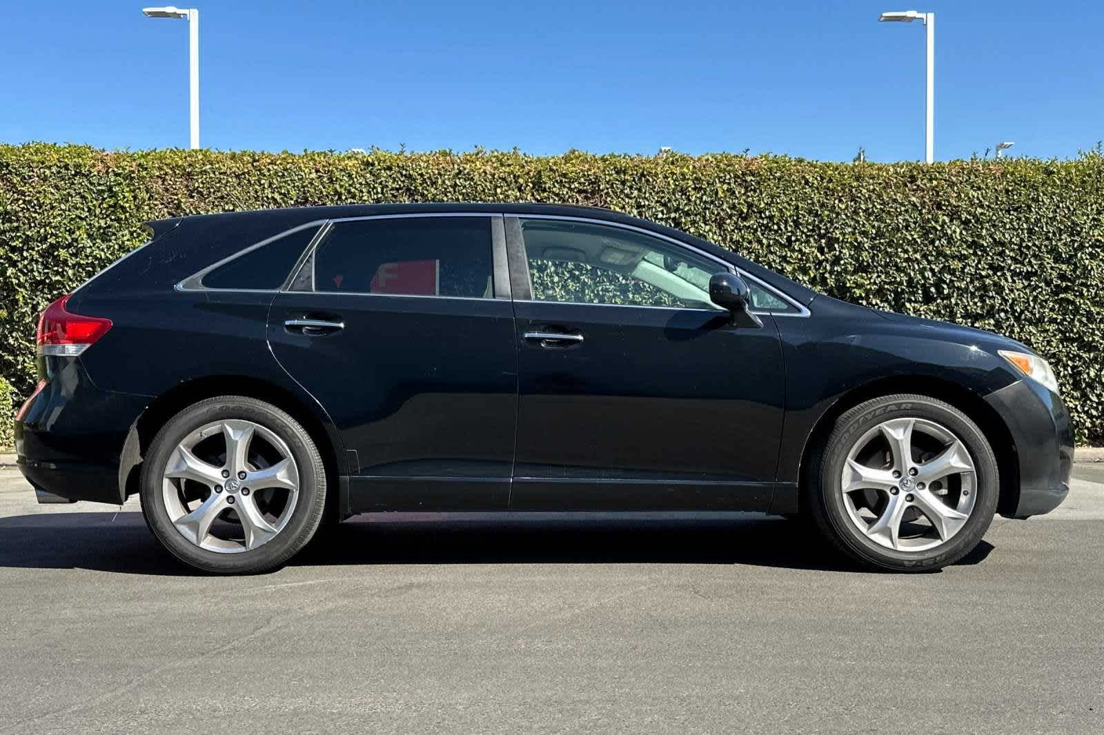 2009 Toyota Venza BASE 9