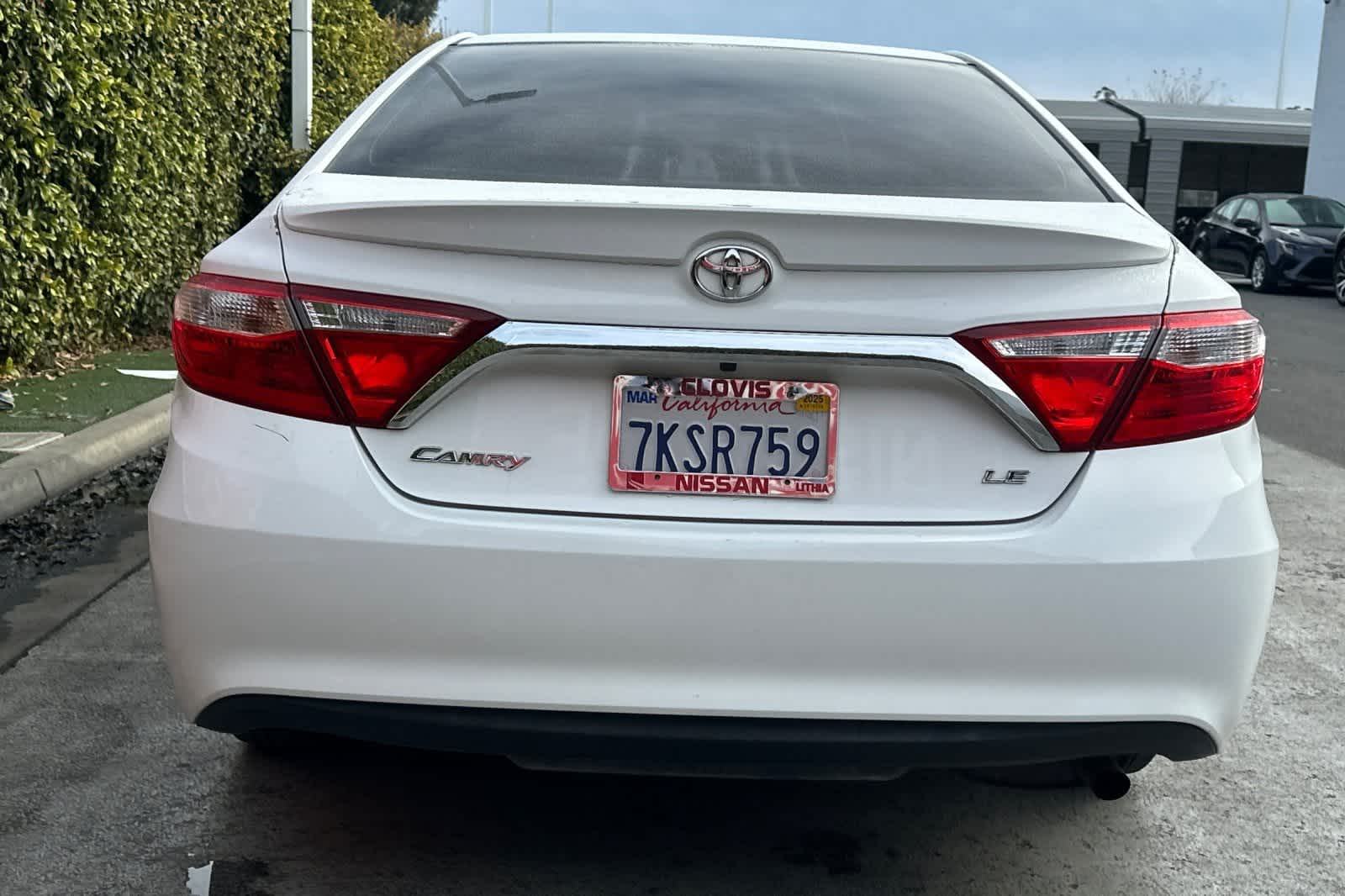 2015 Toyota Camry LE 8