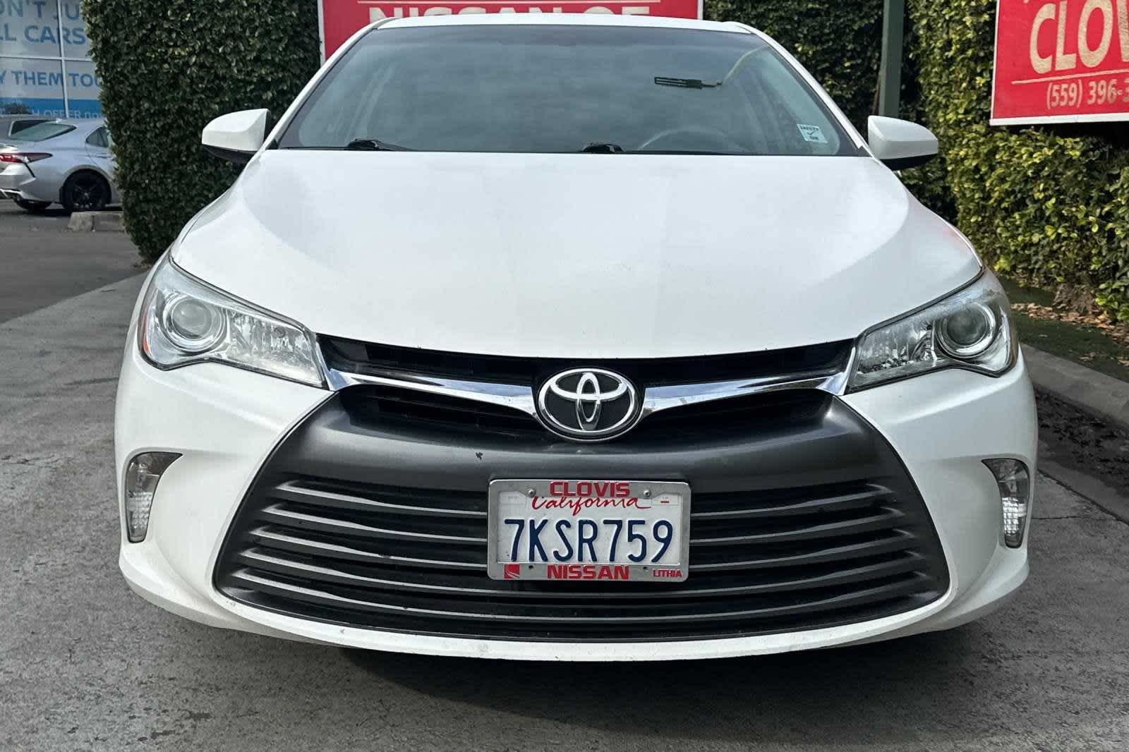 2015 Toyota Camry LE 11