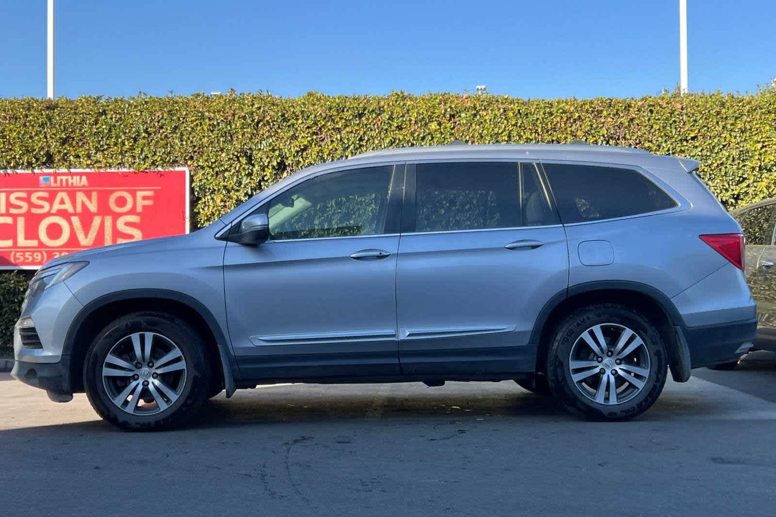 2017 Honda Pilot EX-L 6