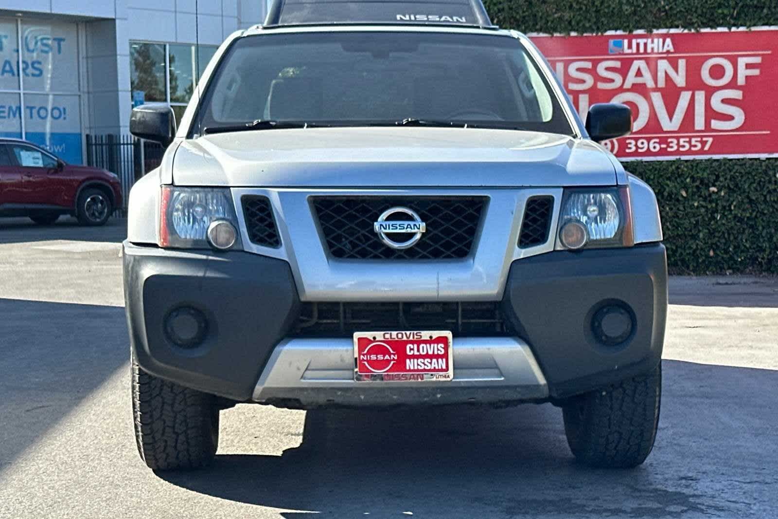 2014 Nissan Xterra X 11