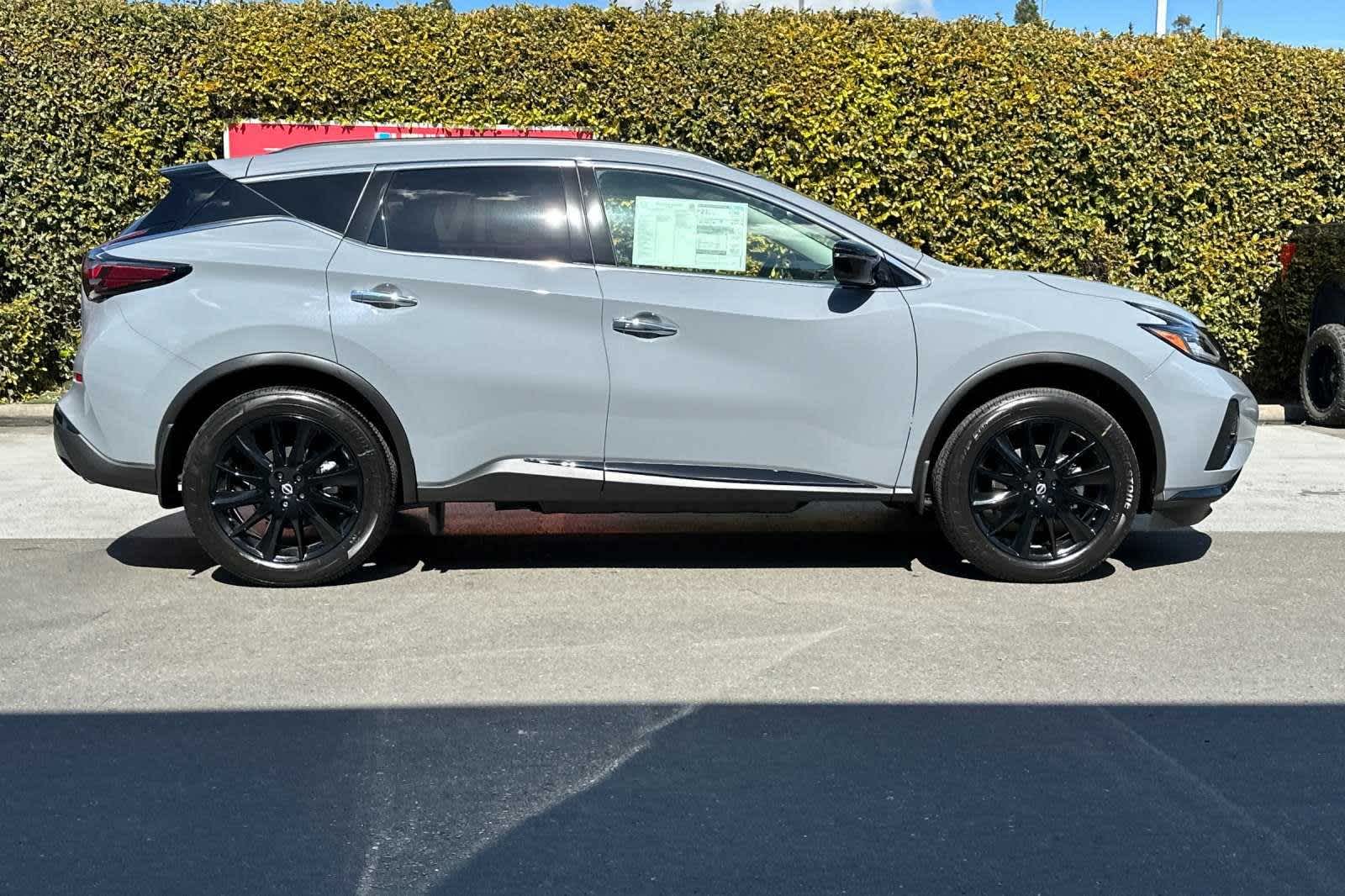 2024 Nissan Murano SV 9