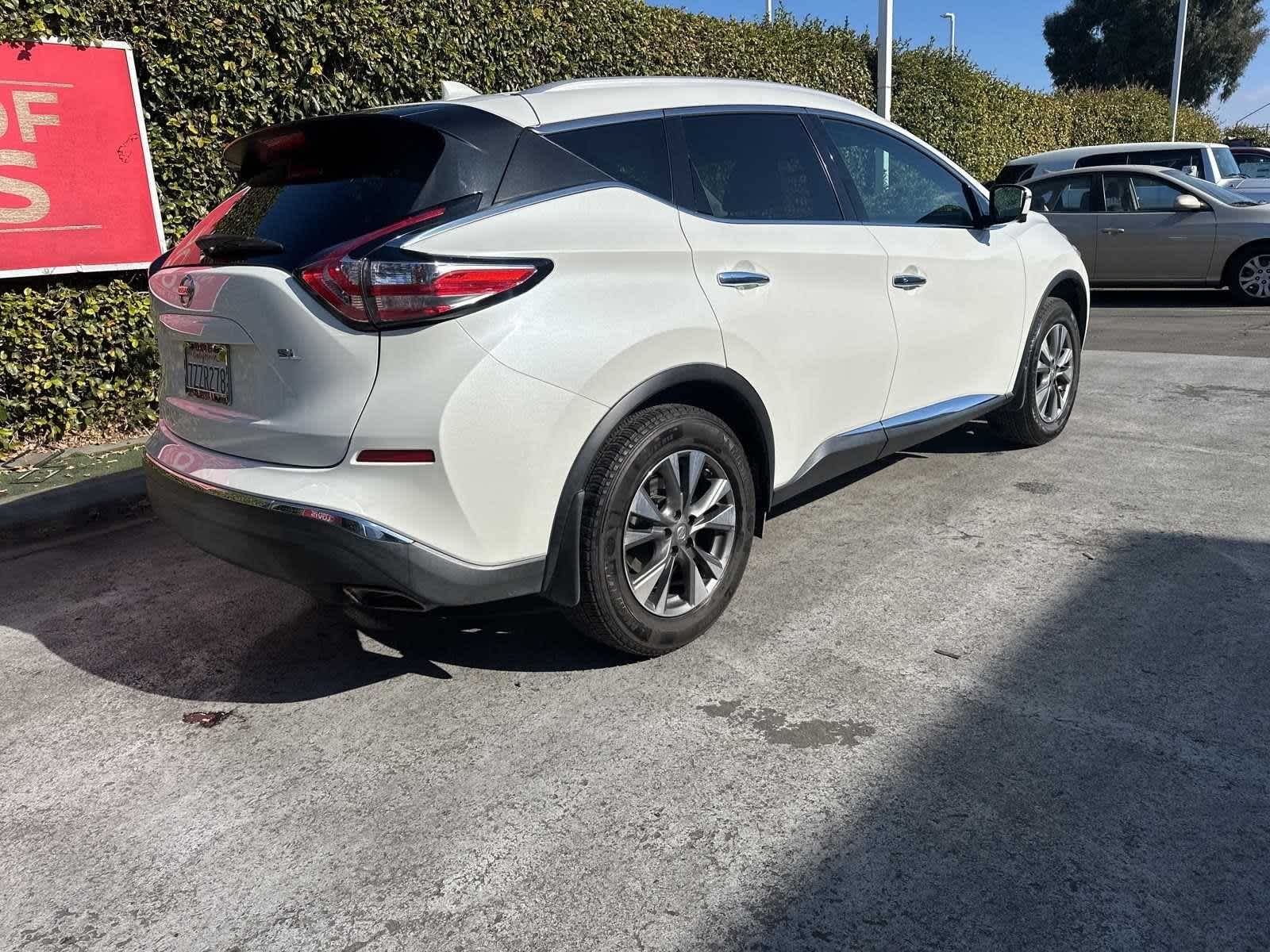 2017 Nissan Murano SL 9