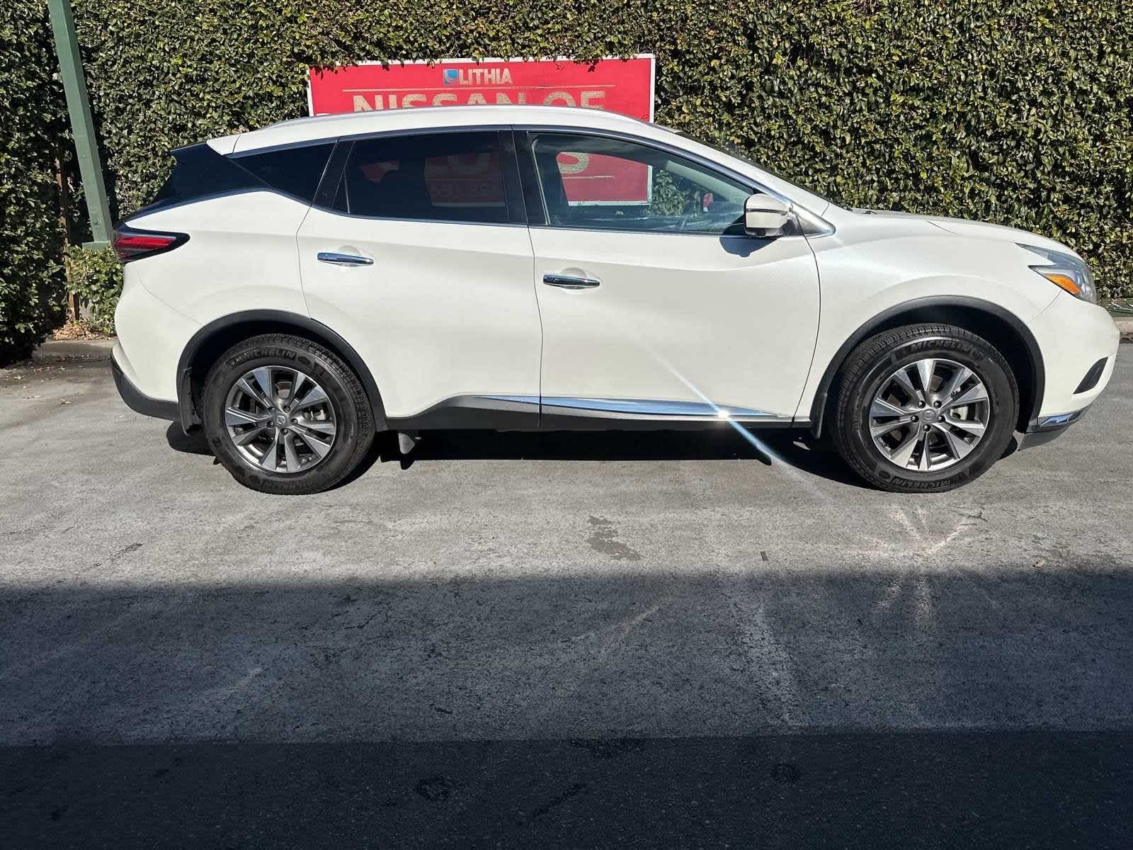 2017 Nissan Murano SL 8